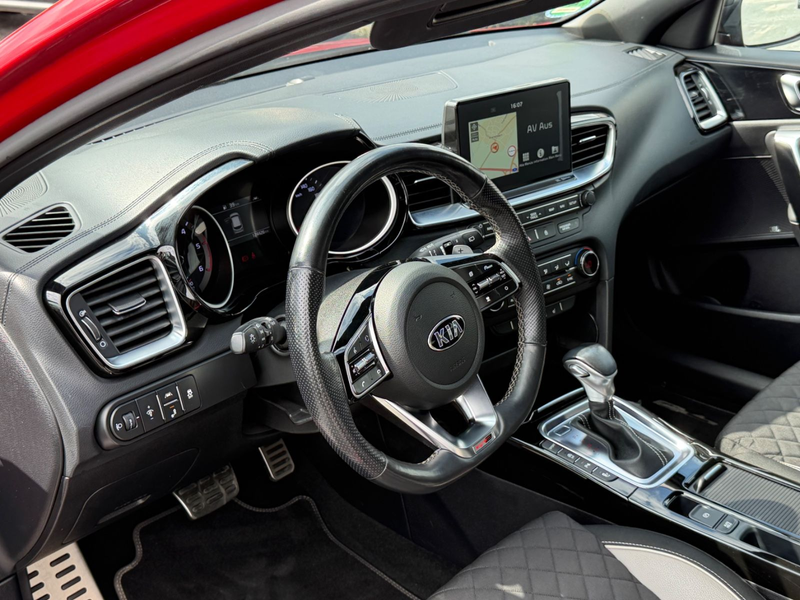 Kia Ceed / cee'd GT Line/NAVI/EURO 6 — photo 8
