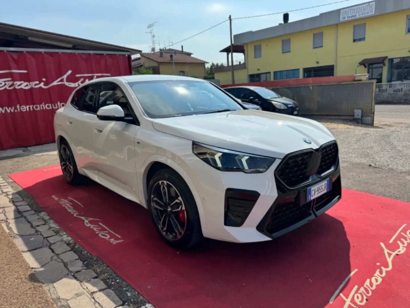 BMW X2 xDrive 20d Msport Pro ICONIC MASK Bianco - 2