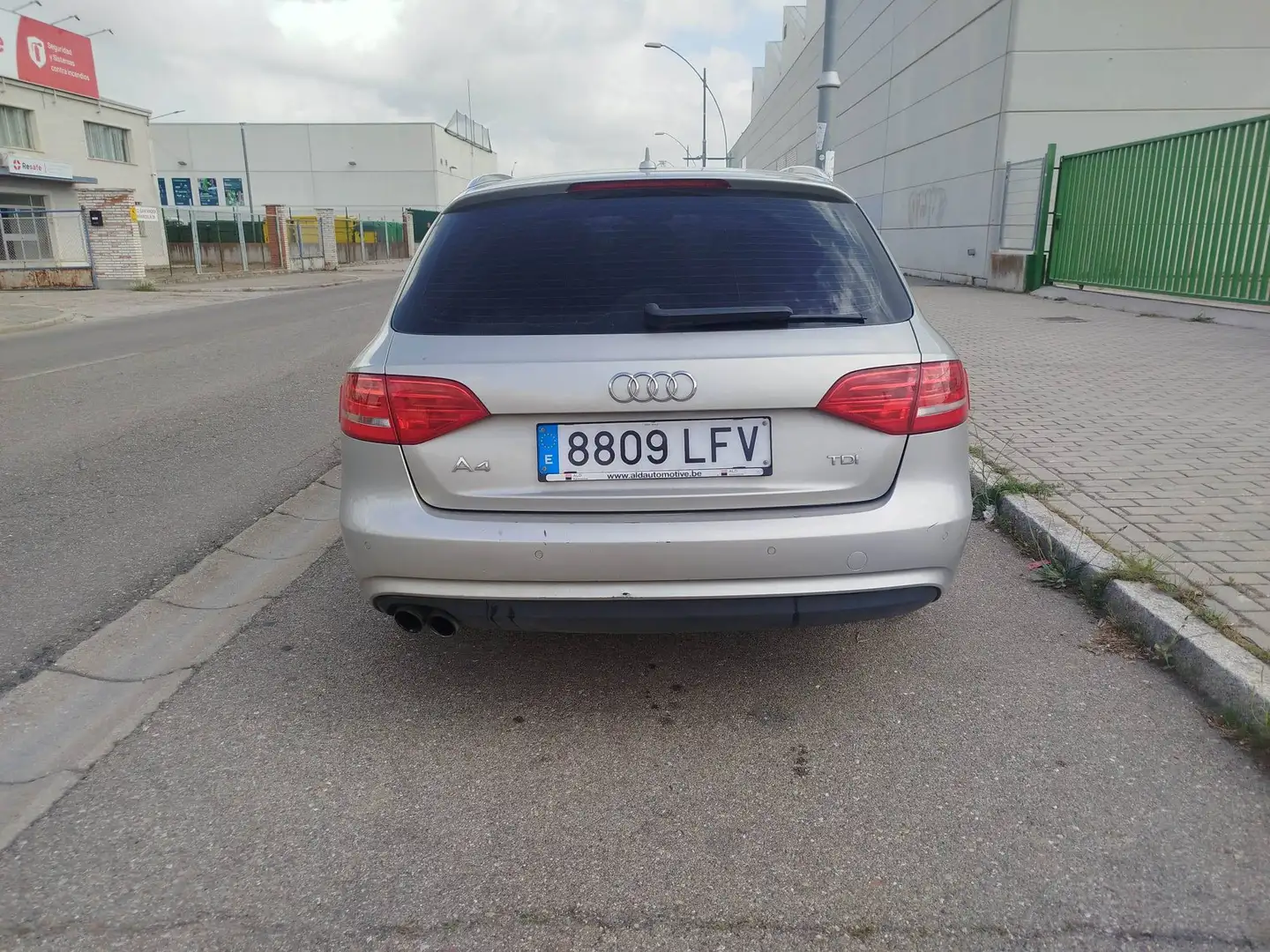 Audi A4 Audi A4 Avant Plateado - 2