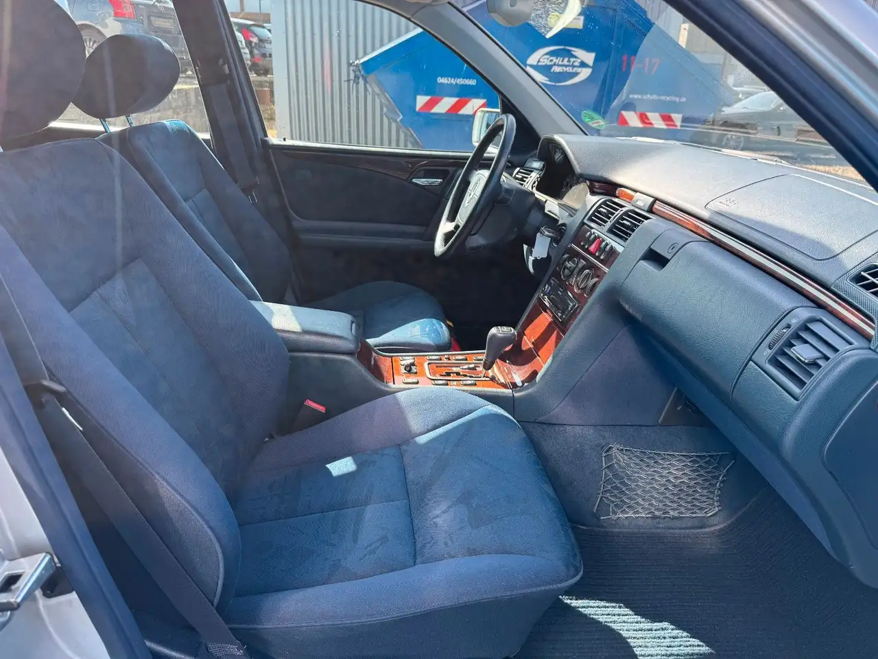Mercedes-Benz E 280 *Automatik**Xenon*PDC*Klima*, foto 12