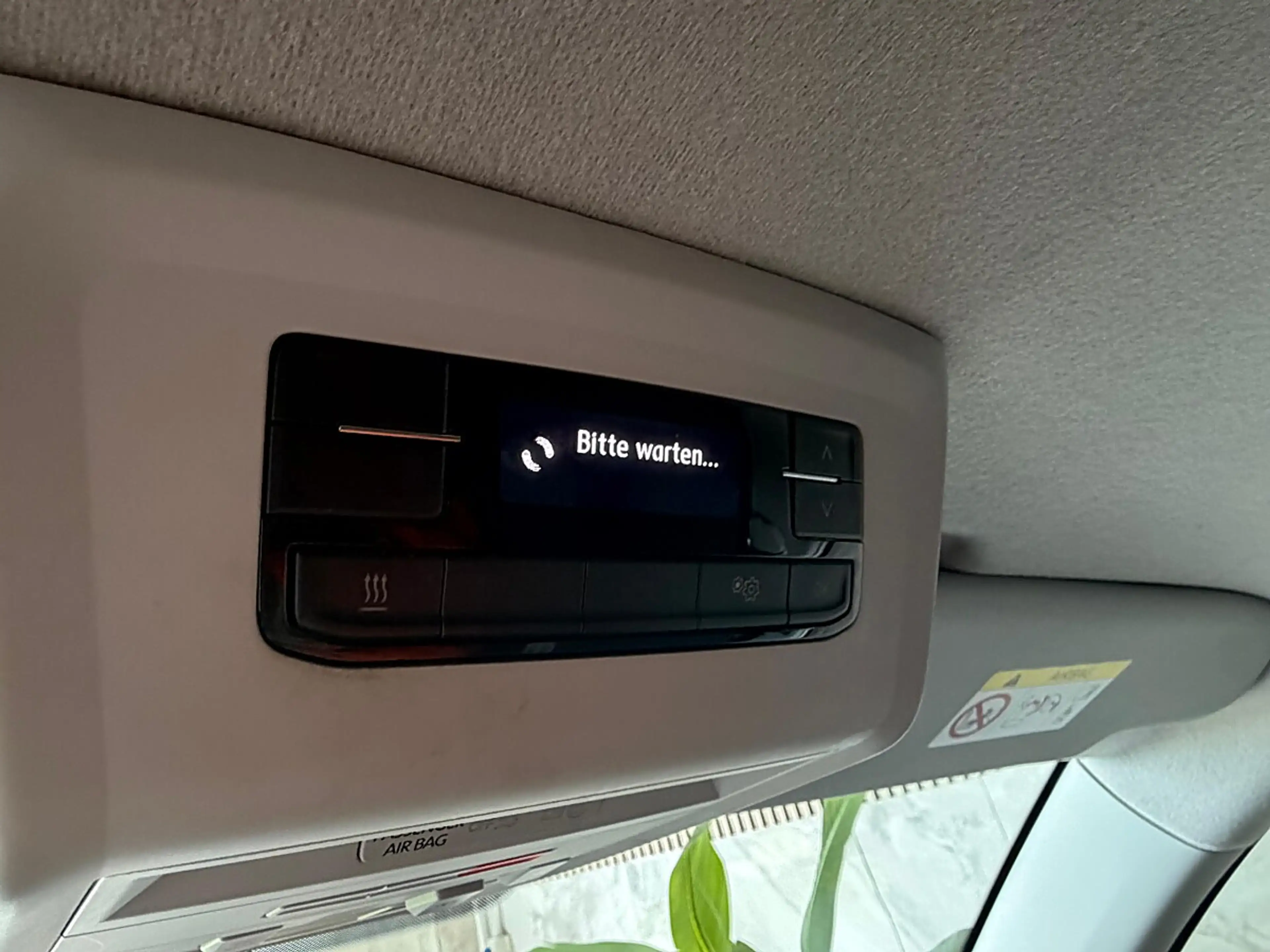 Volkswagen T6.1 Transporter LR Flügeltüren L2H1 Servotronic, Standheizung, ... — photo 10