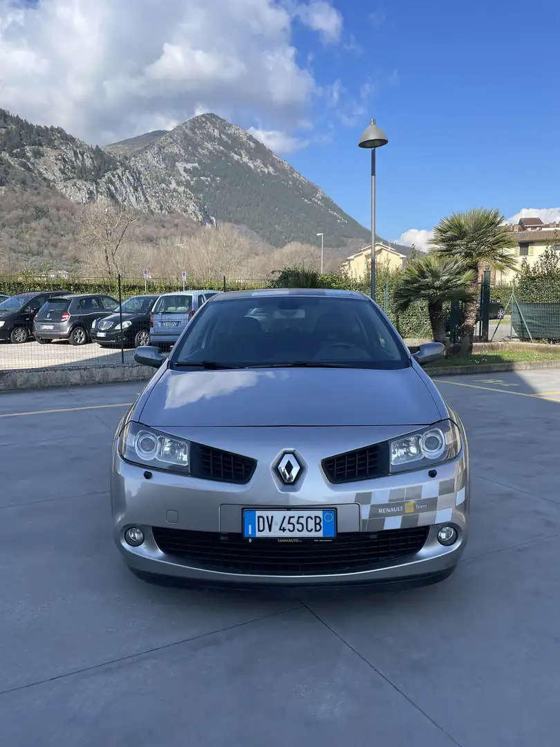 Renault Megane MEGANE RS F1 Team R26 2.0 TURBO 230 cv - 1