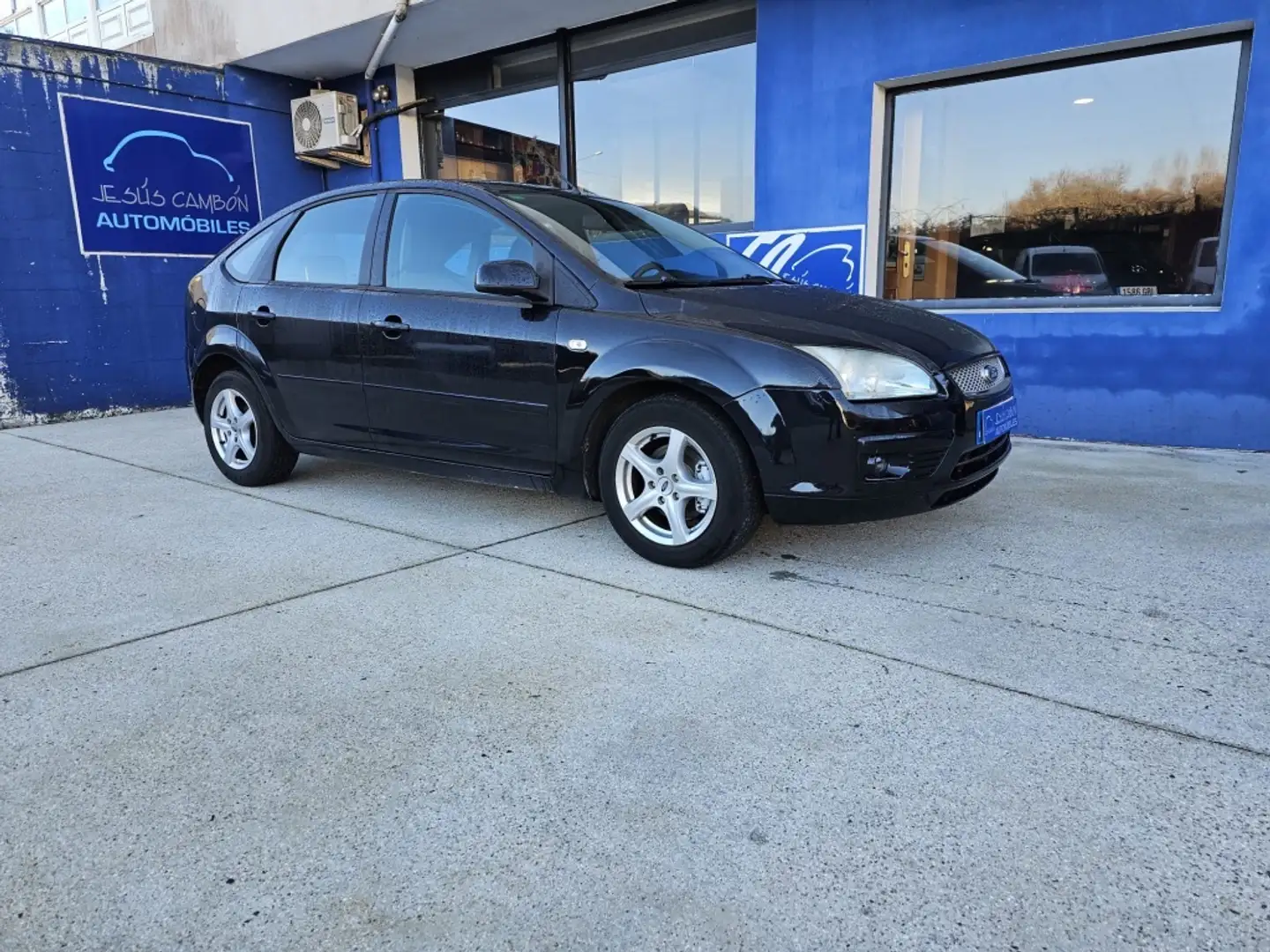 Ford Focus 1.6TDCI Trend Noir - 1