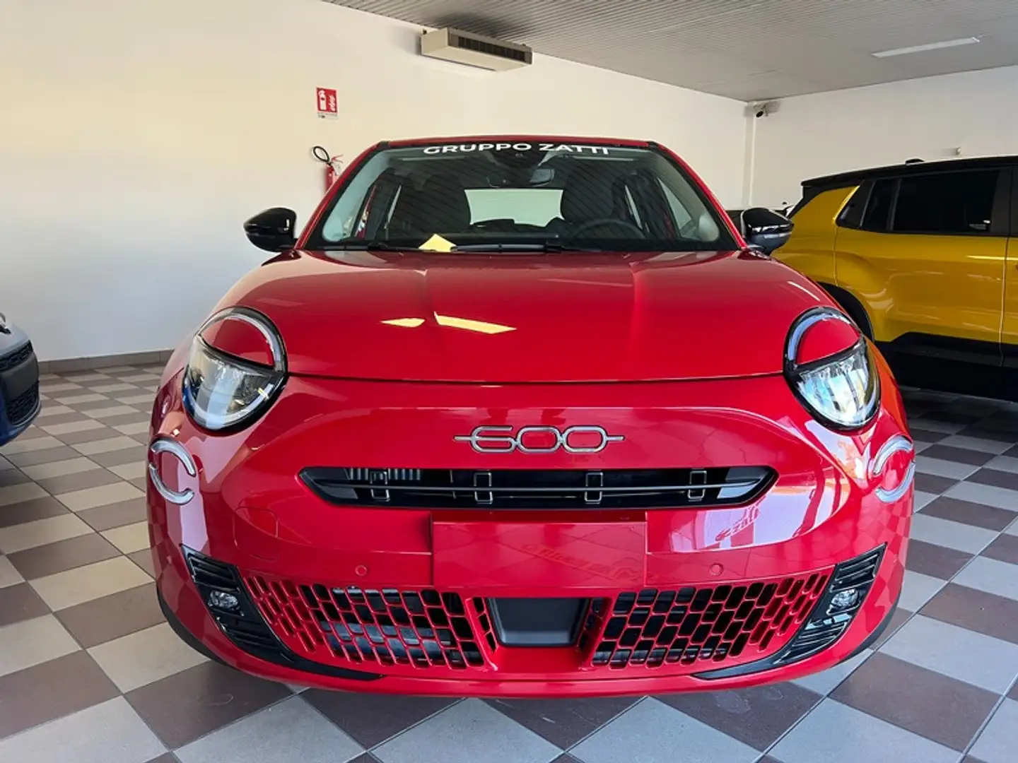 Fiat 600 1.2 Hybrid Serie Speciale Icon Rosso - 2