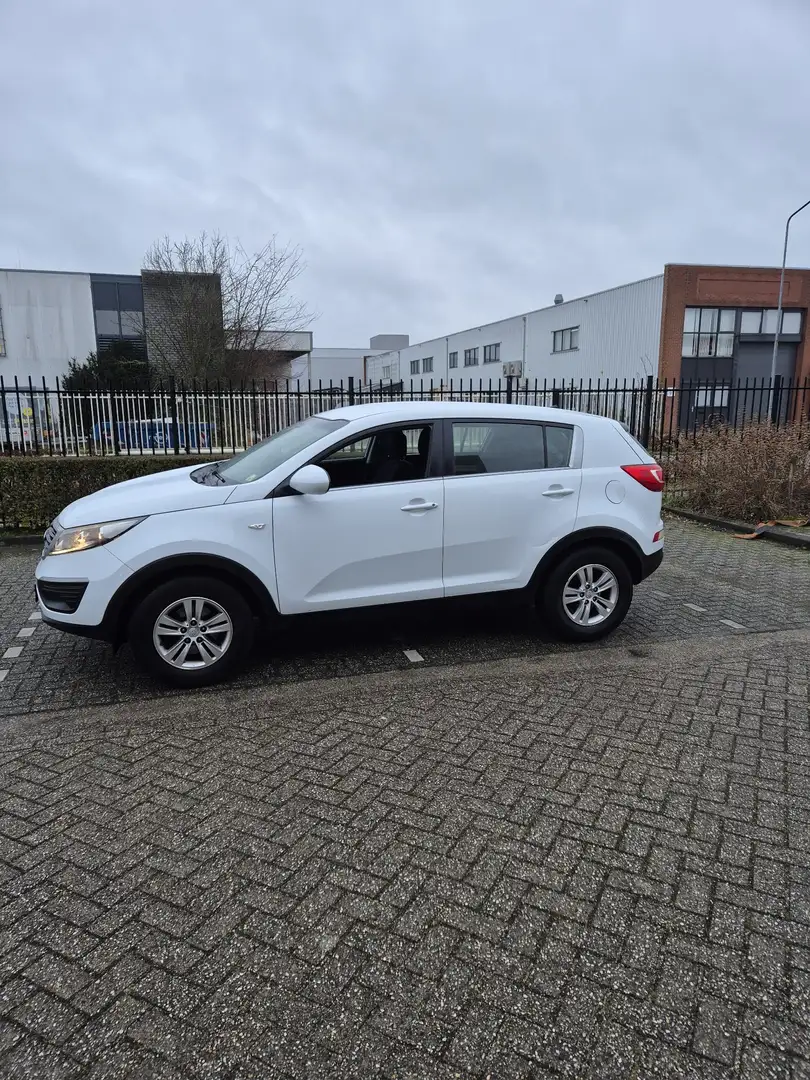 Kia Sportage 1.6 GDI ISG X-tra Wit - 1
