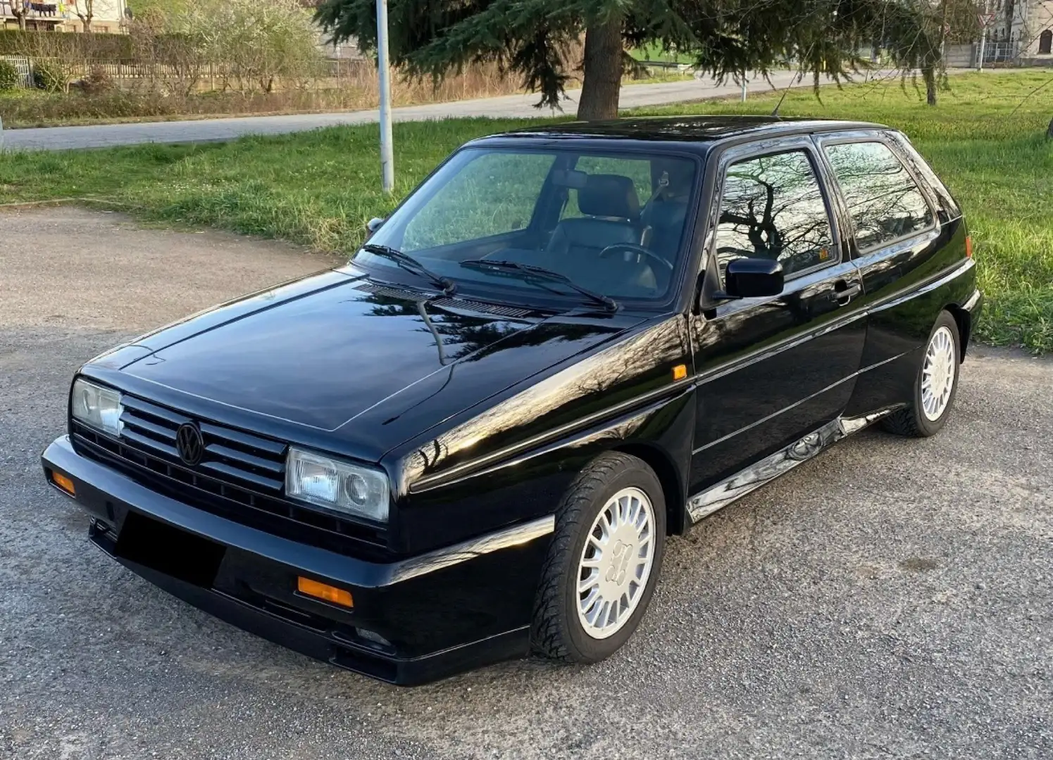 Volkswagen Golf 1.8 Rallye 160 2.800 km since full restoratiin - 1