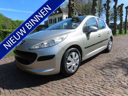 Peugeot 207 1.4 Cool 'n Blue Airco Cruisecontrol 5 drs Trekhaa