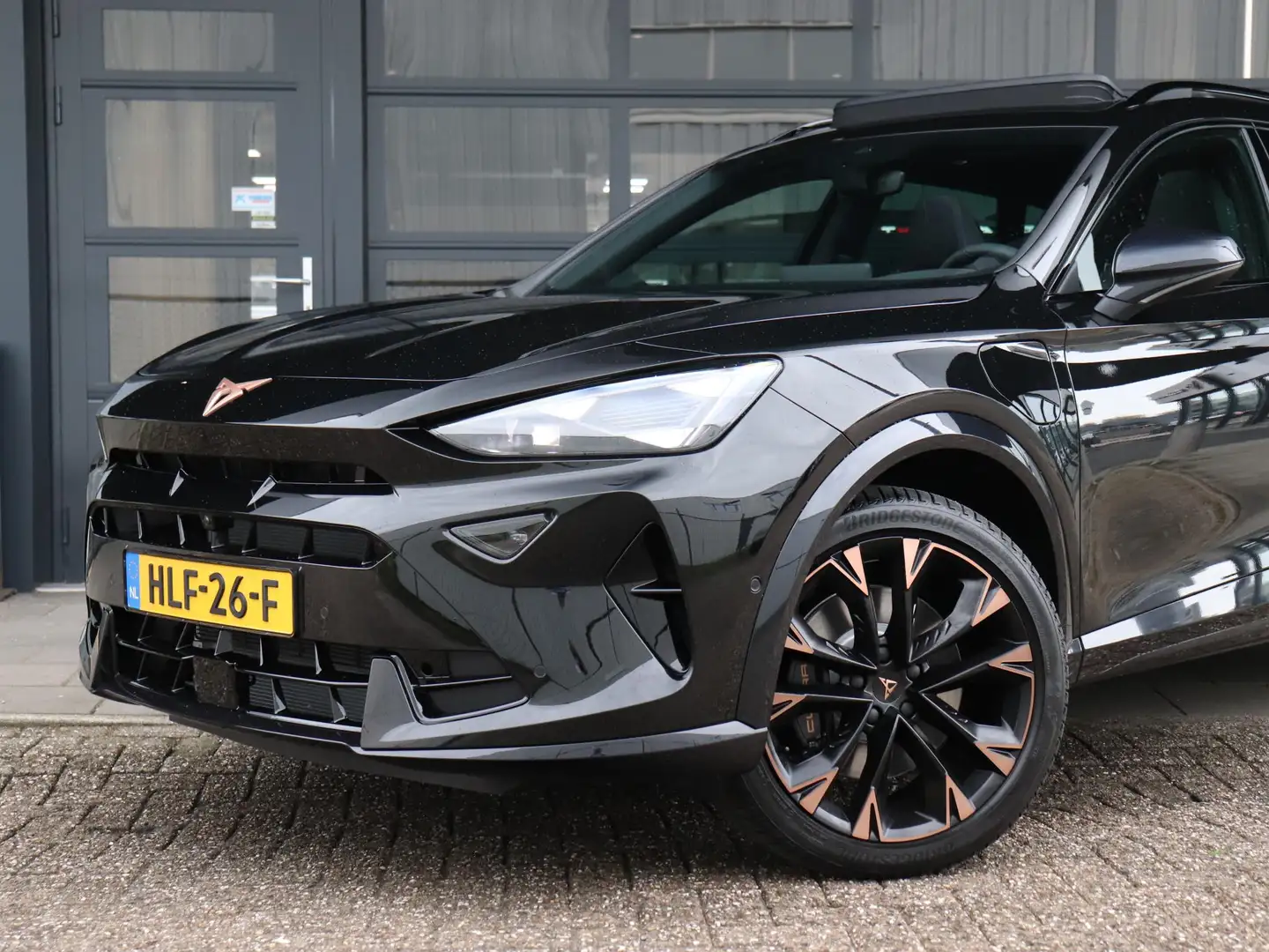 CUPRA Formentor 1.5 TSI e-Hybrid 272PK VZ Performance | NL-auto | Zwart - 2