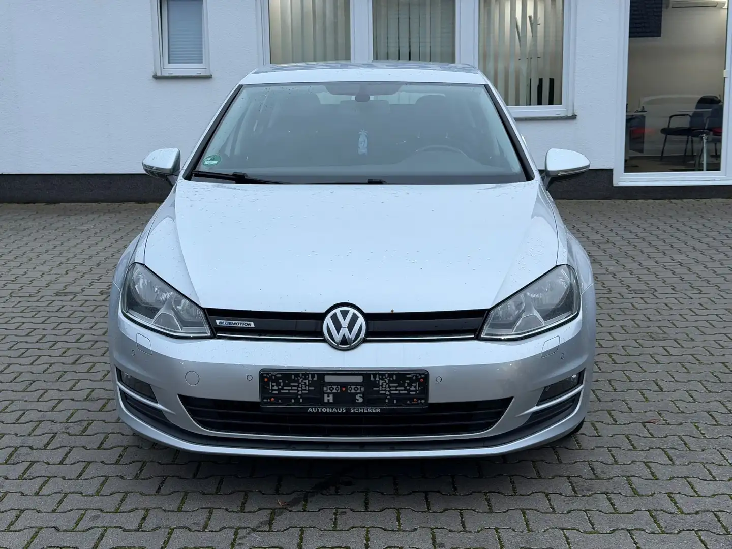 Volkswagen Golf VII Lim. Comfortline BlueMotion Silber - 1
