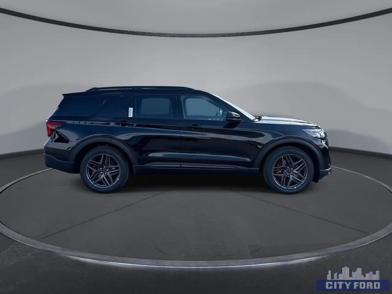 Ford Explorer photo Ford Explorer