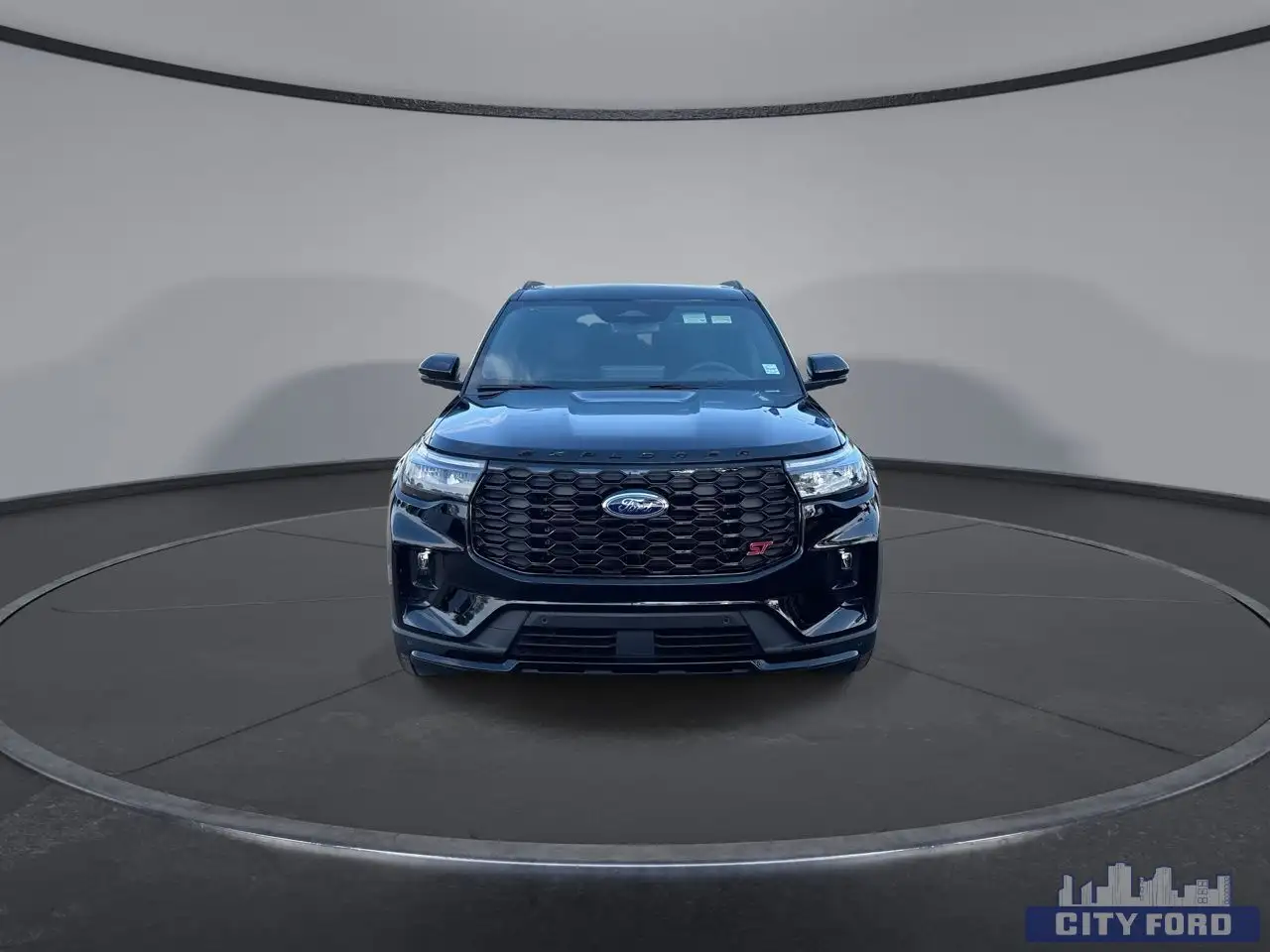 Ford Explorer photo Ford Explorer