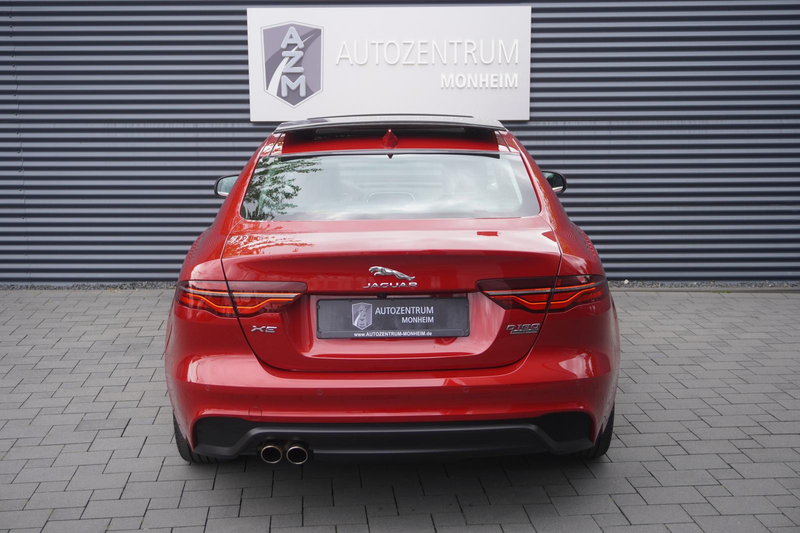 Jaguar XE S 2.0 AWD PANORAMA|KAMERA|APPLE|NAVI|ACC|LED — photo 10