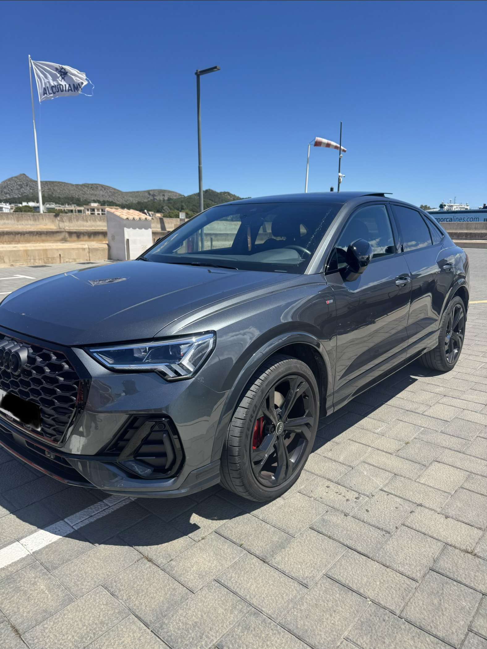 Audi Q3 40 TFSI Black line quattro S tronic - foto 1