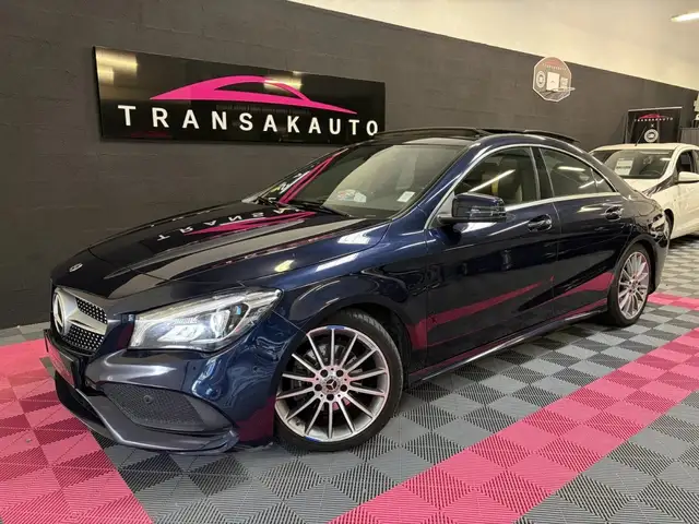 Mercedes-Benz CLA 200 CLASSE 200d 136ch Fascination Amg 4Matic Toit Ouvrant Entretien Complet Mercedes Camera de recul