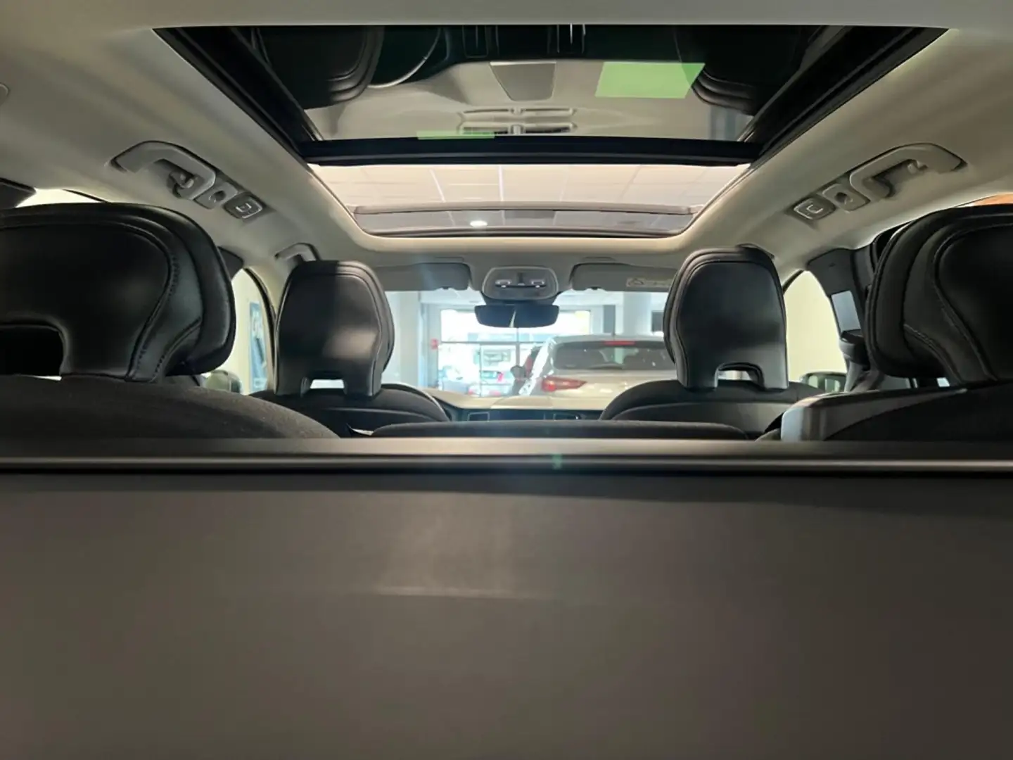 Volvo XC60 T6 Recharge Inscription Expression Azul - 2