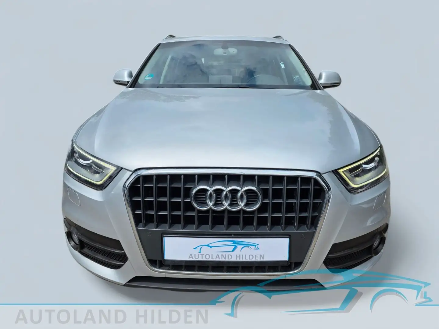 Audi Q3 2.0 TDI/6-Gang/Navi/AHK/Klimaautomatik/ 17" Argent - 2