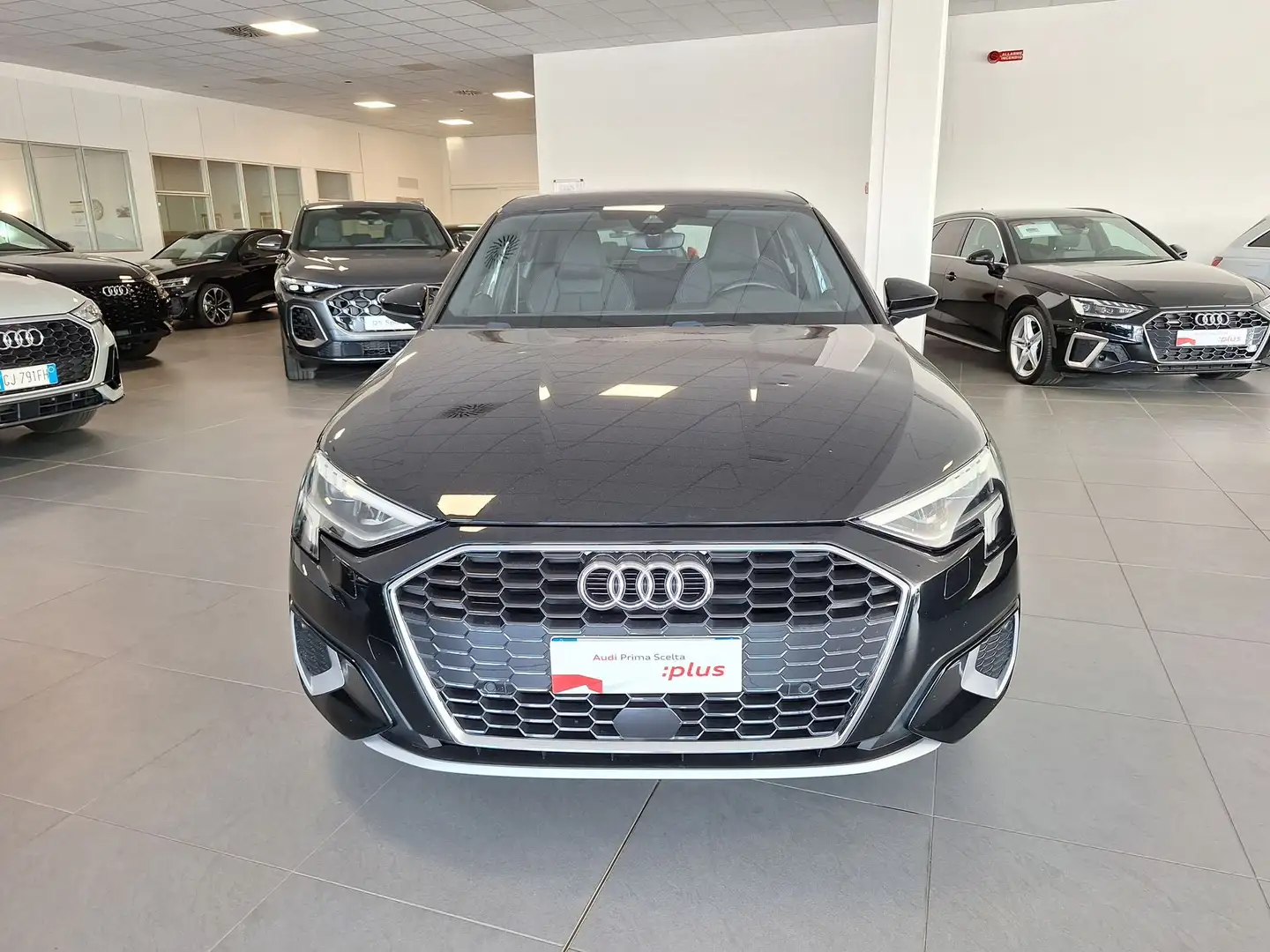 Audi A3 SPB 35 TDI S tronic Business Advanced Nero - 2