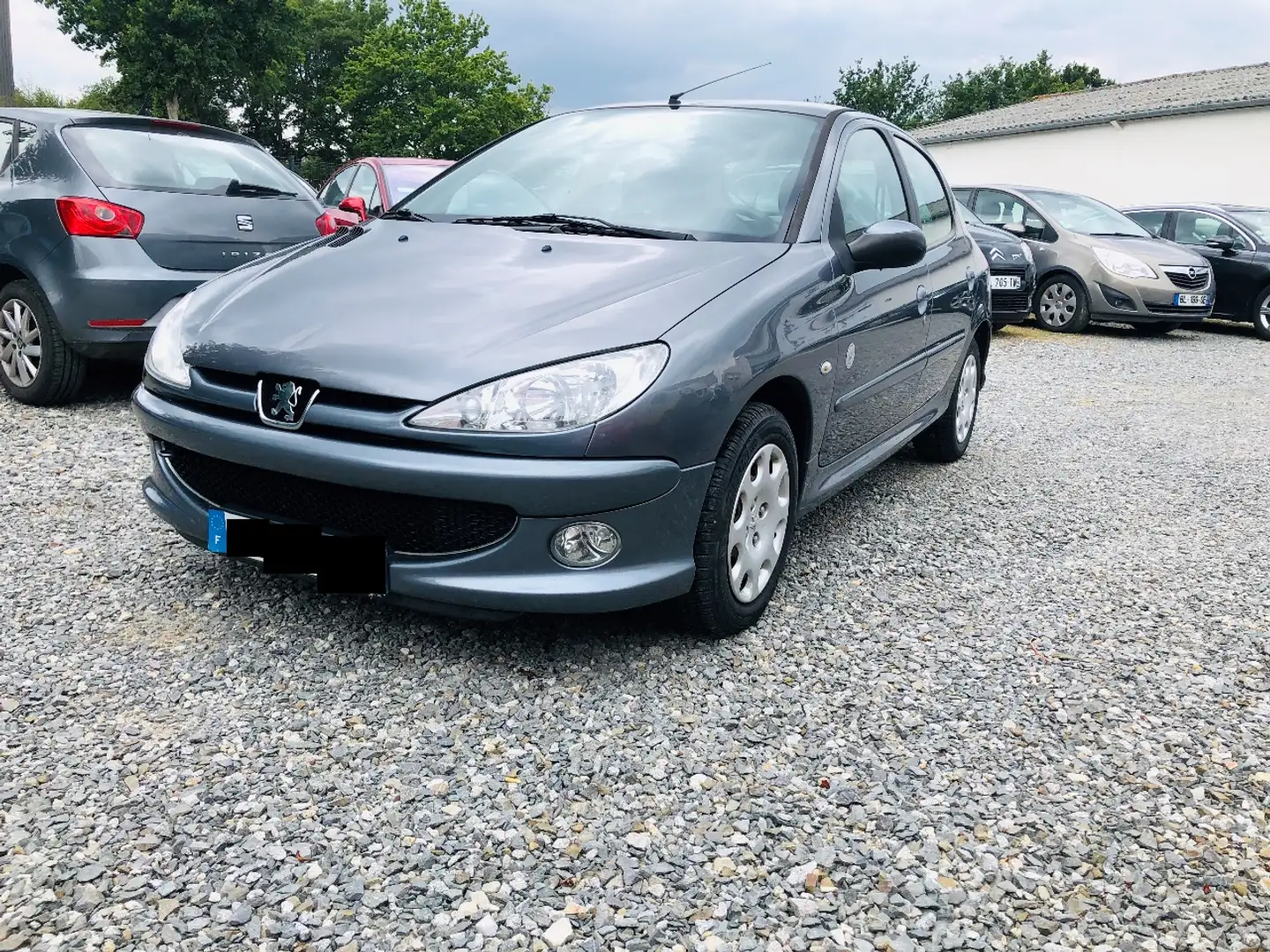 Peugeot 206 + 1.4 HDi 70ch BLUE LION Trendy Gris - 2