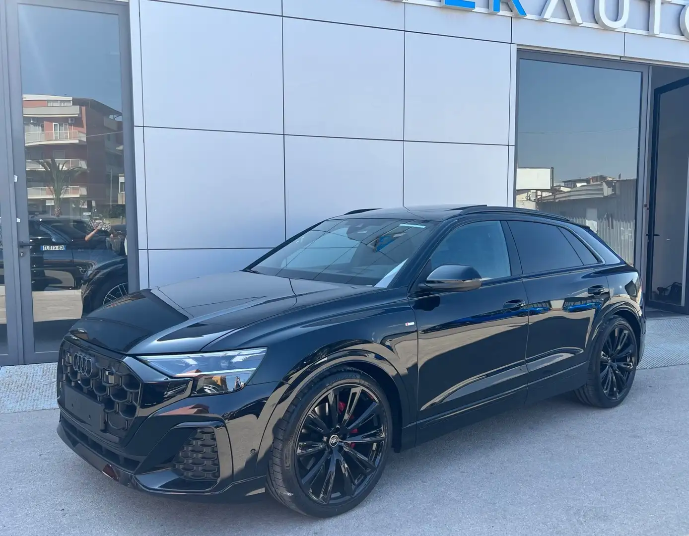 Audi Q8 50 TDI S-Line possibilità noleggio no scoring Noir - 1