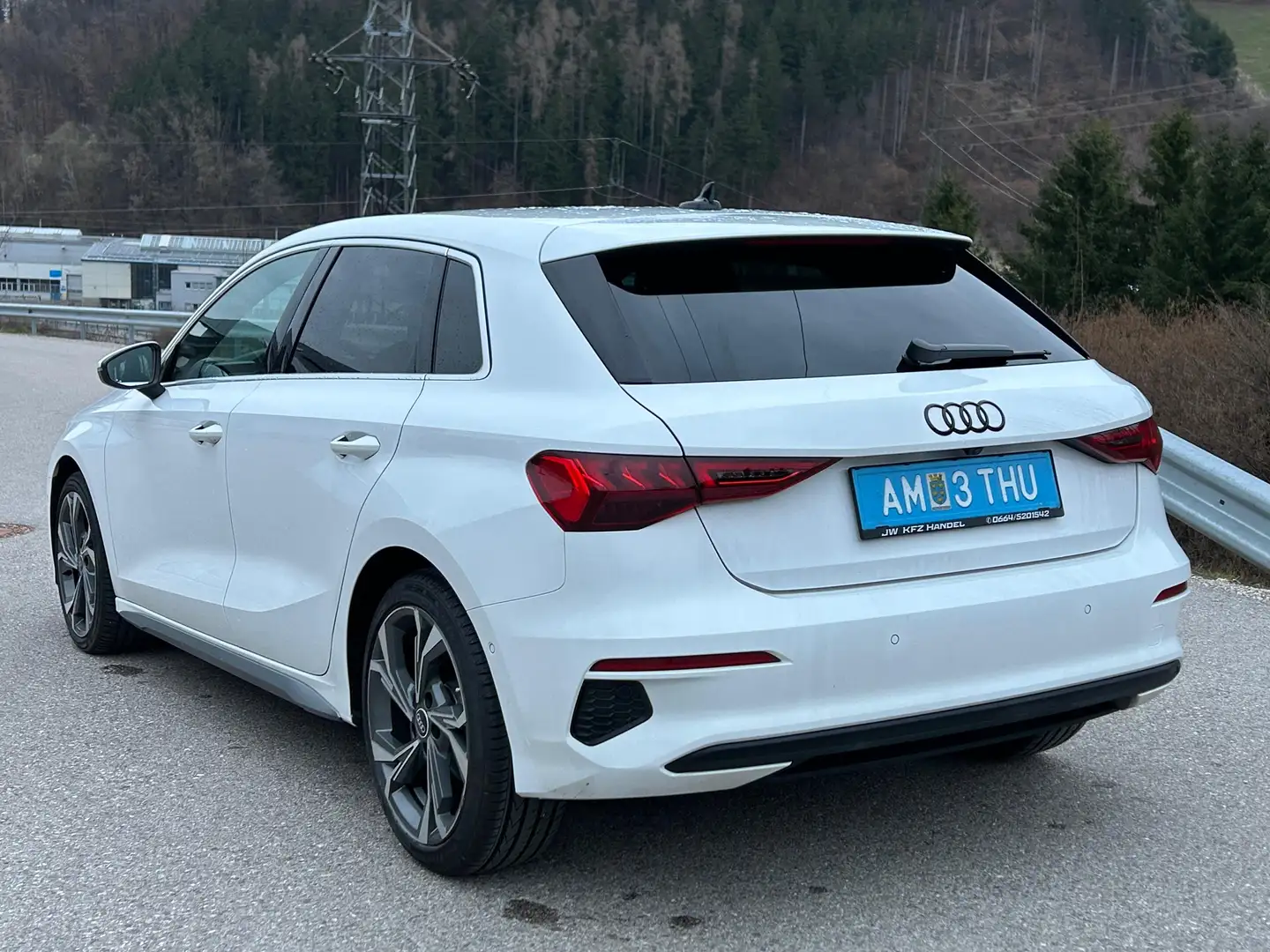 Audi A3 Sportback S-Tronic, Service NEU (1600€) Weiß - 2