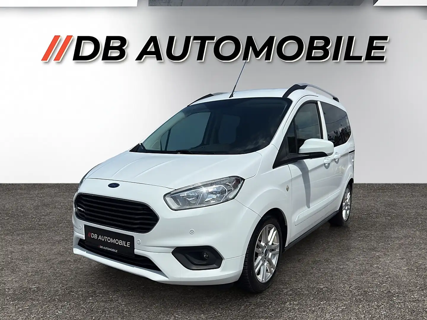 Ford Tourneo Courier 1,5 TDCi Titanium Start/Stop Weiß - 1