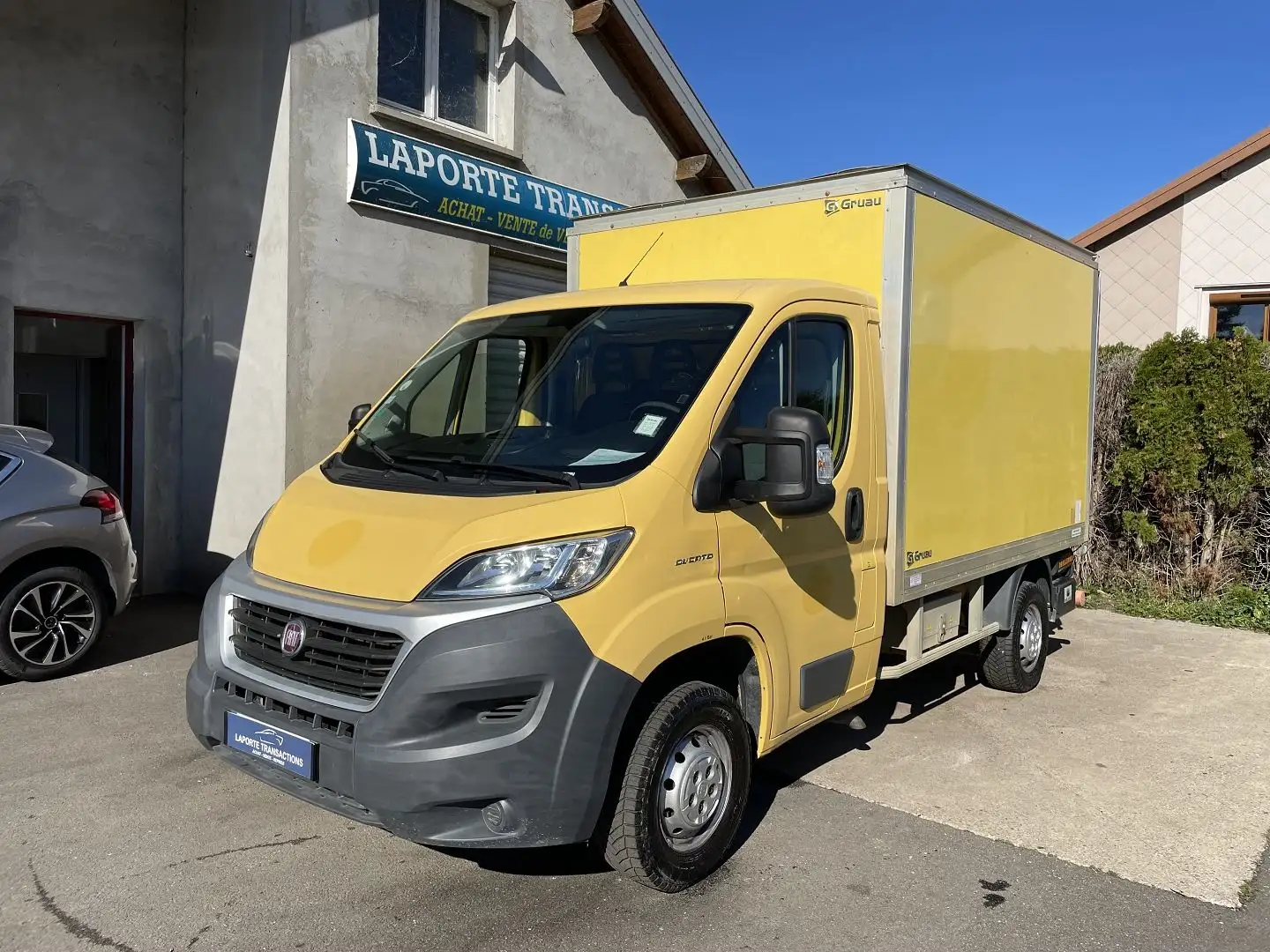 Fiat Ducato 3.5 LH2 2.3 MULTIJET 16V 115CH PACK 11M3 + HAYON 5 Jaune - 1
