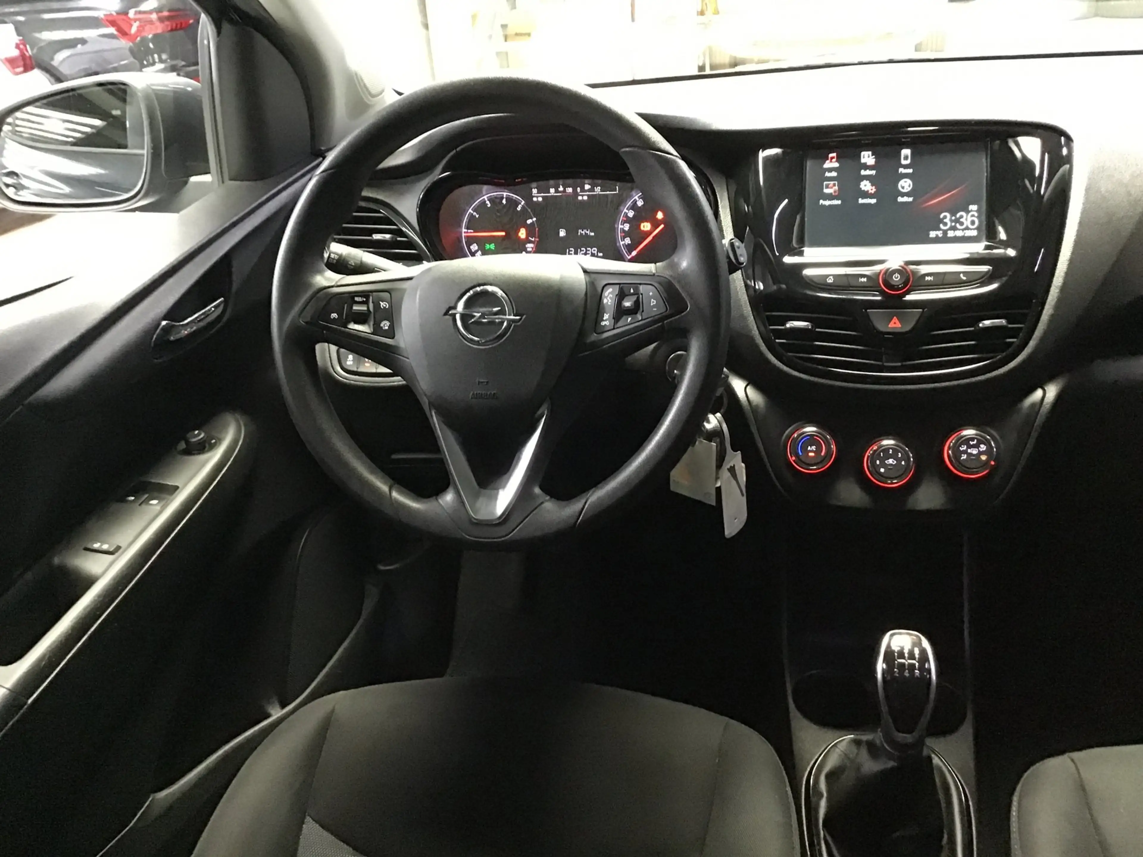 Opel Karl 1.0 Rocks Online Edition I Kln Brt I Carplay I Air — photo 32