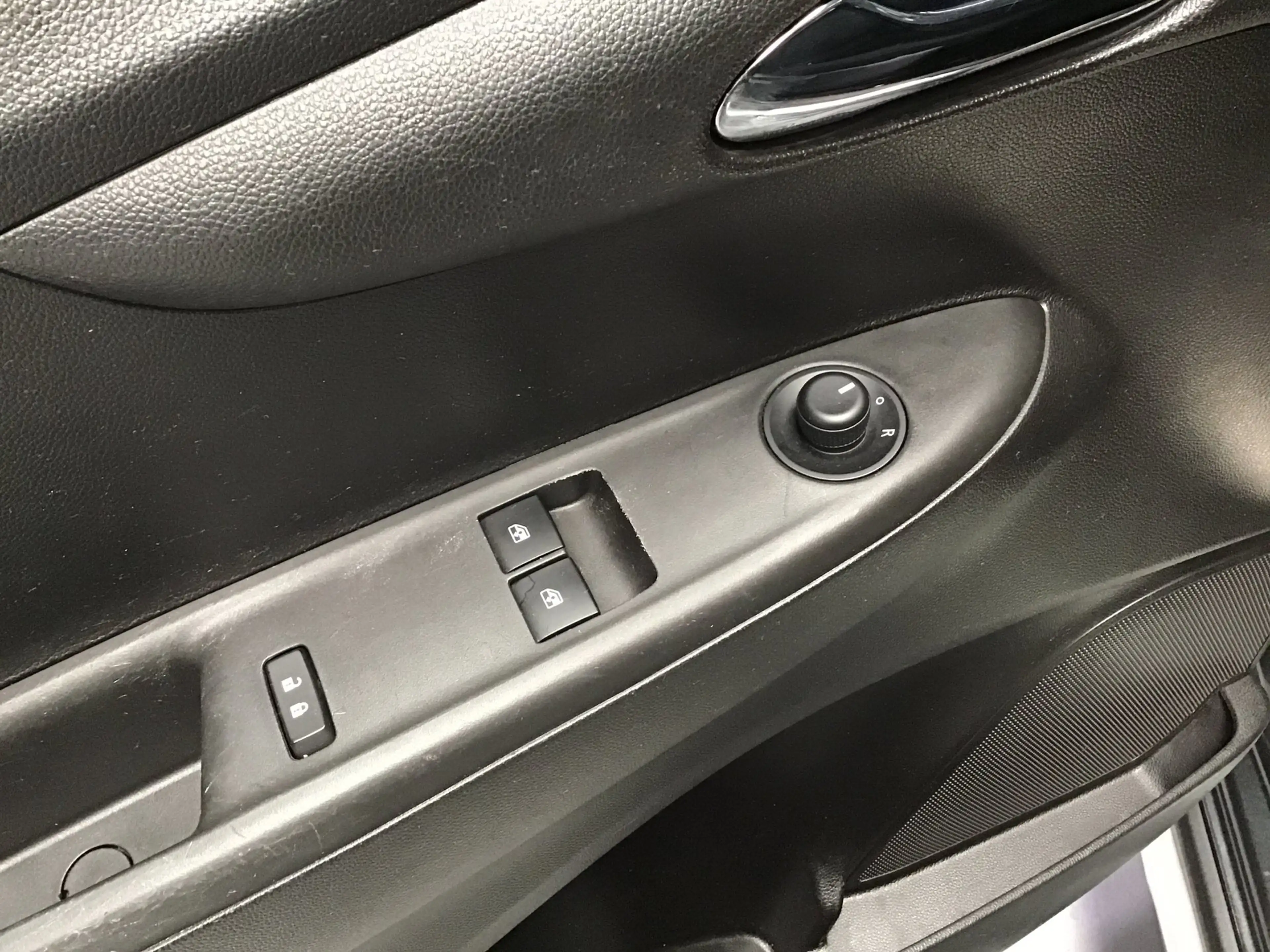 Opel Karl 1.0 Rocks Online Edition I Kln Brt I Carplay I Air — photo 35