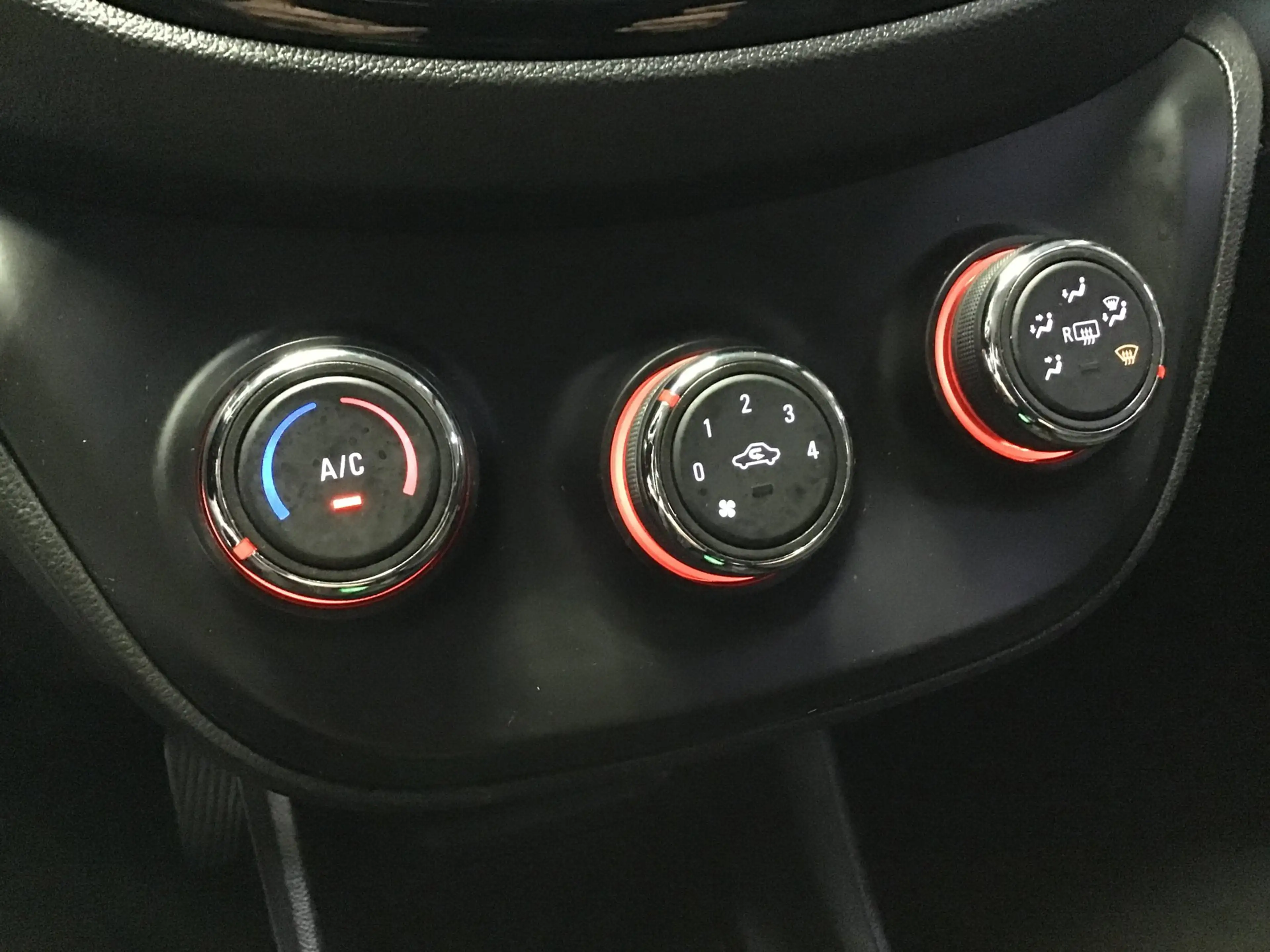 Opel Karl 1.0 Rocks Online Edition I Kln Brt I Carplay I Air — photo 38