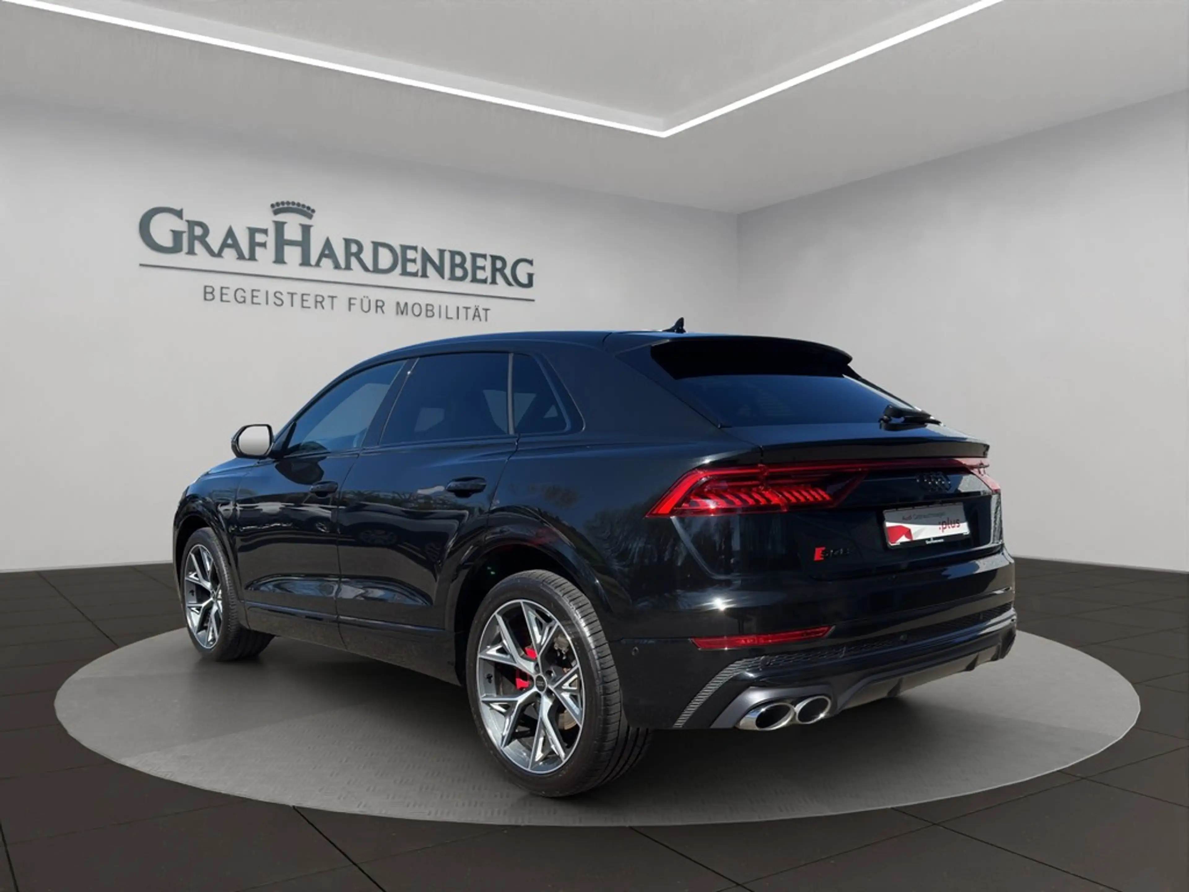 Audi SQ8 4.0 TFSI Quat. Tiptr. AHK Pano Standheizung — photo 4