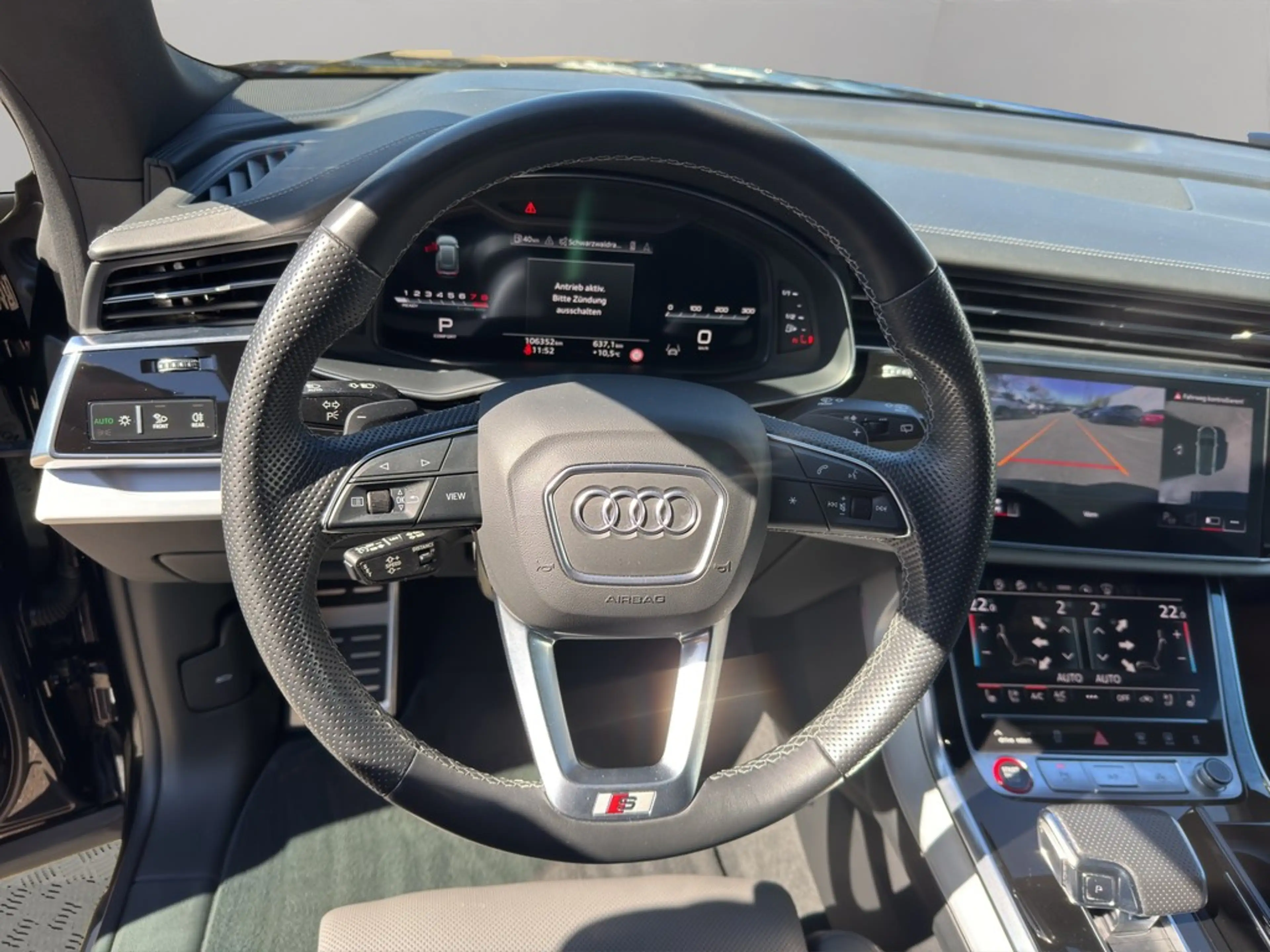 Audi SQ8 4.0 TFSI Quat. Tiptr. AHK Pano Standheizung — photo 12
