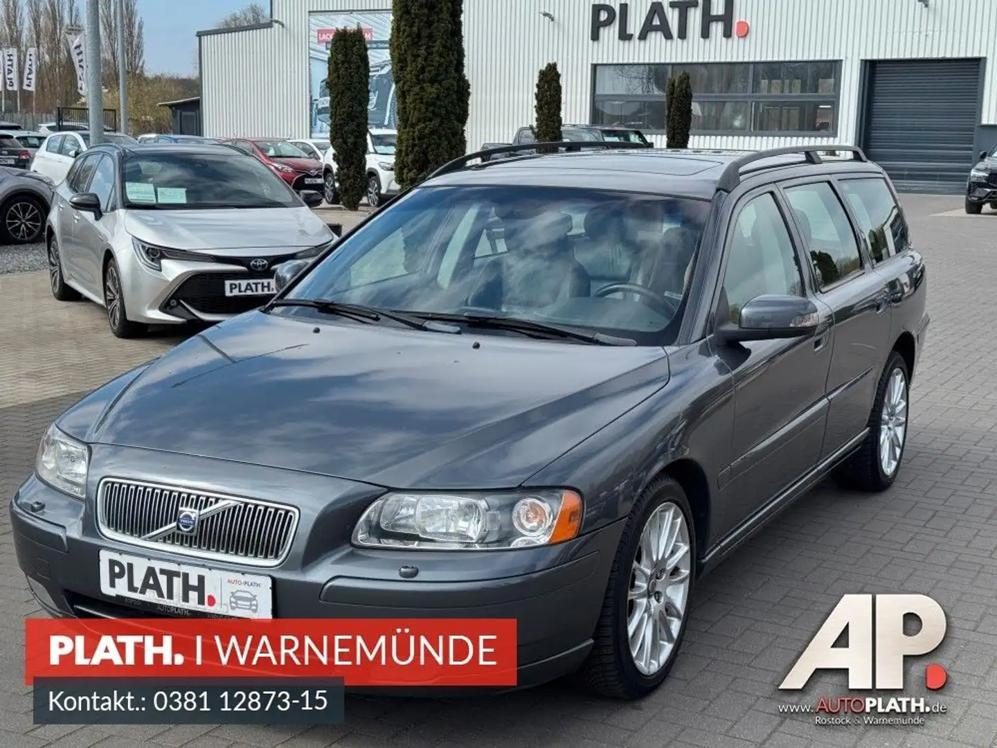 Volvo V70 Kombi D5 Edition Sport EXPORT Grau - 1