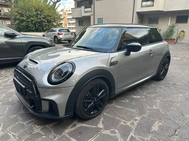 MINI Cooper S 2.0 Cooper S JCW auto