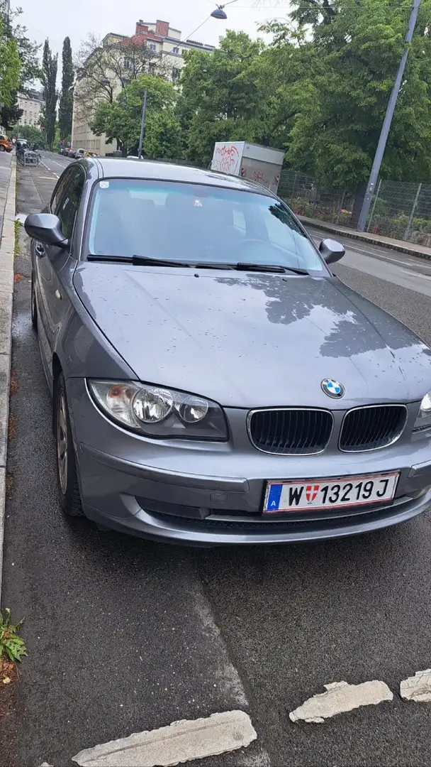 BMW 116 116d Österreich-Paket Silber - 1
