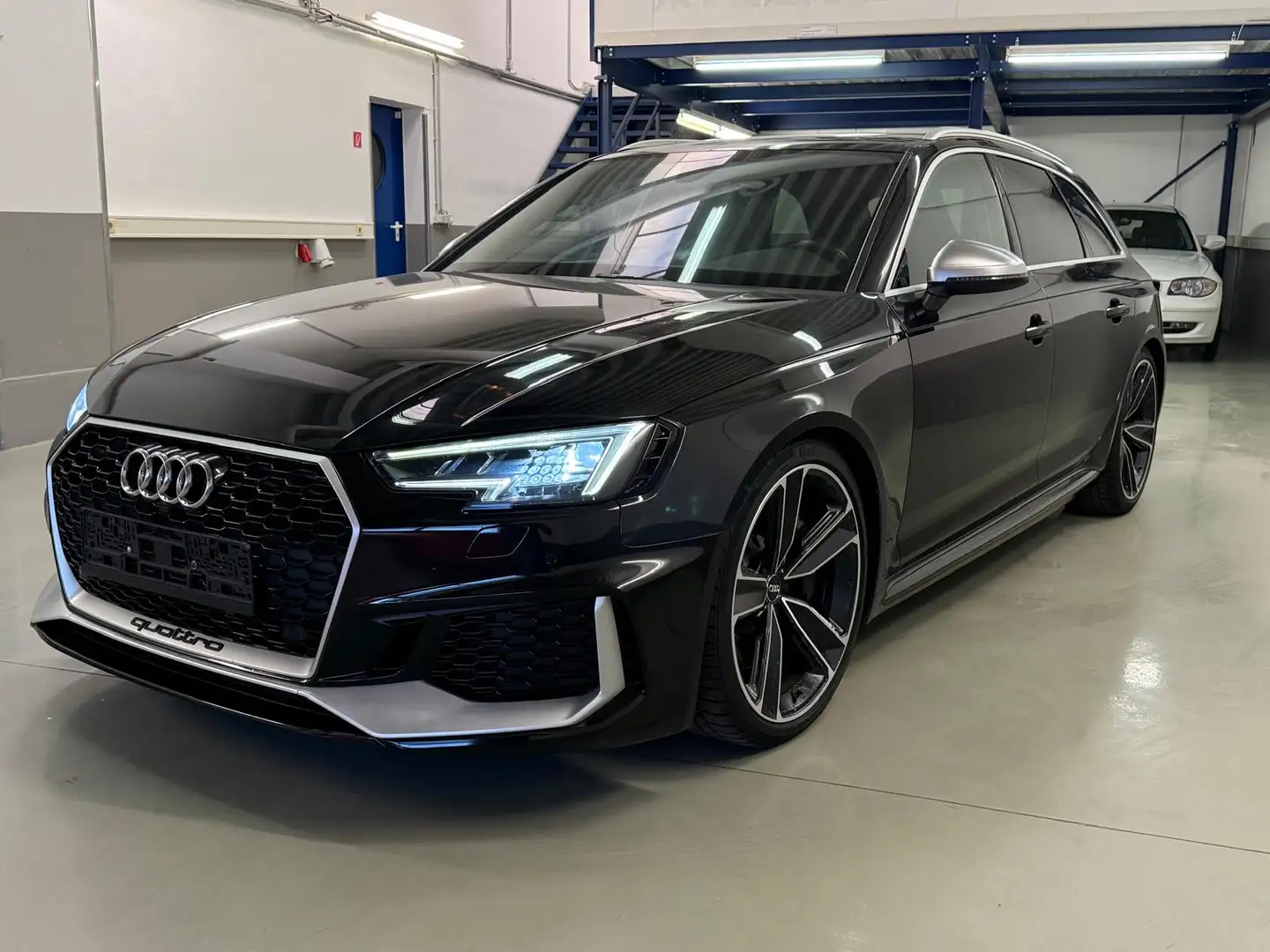 Audi RS4 RS4 Avant quattro tiptronic - 2
