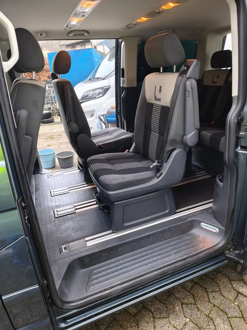Volkswagen T5 Multivan Multivan United Autm. - 2