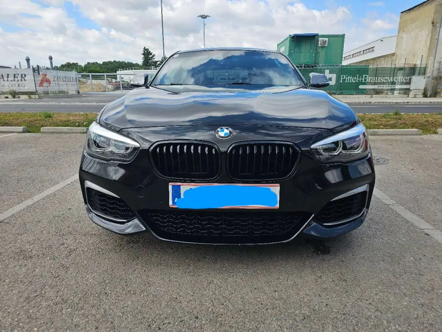 BMW 140 M140i Aut. Schwarz - 1