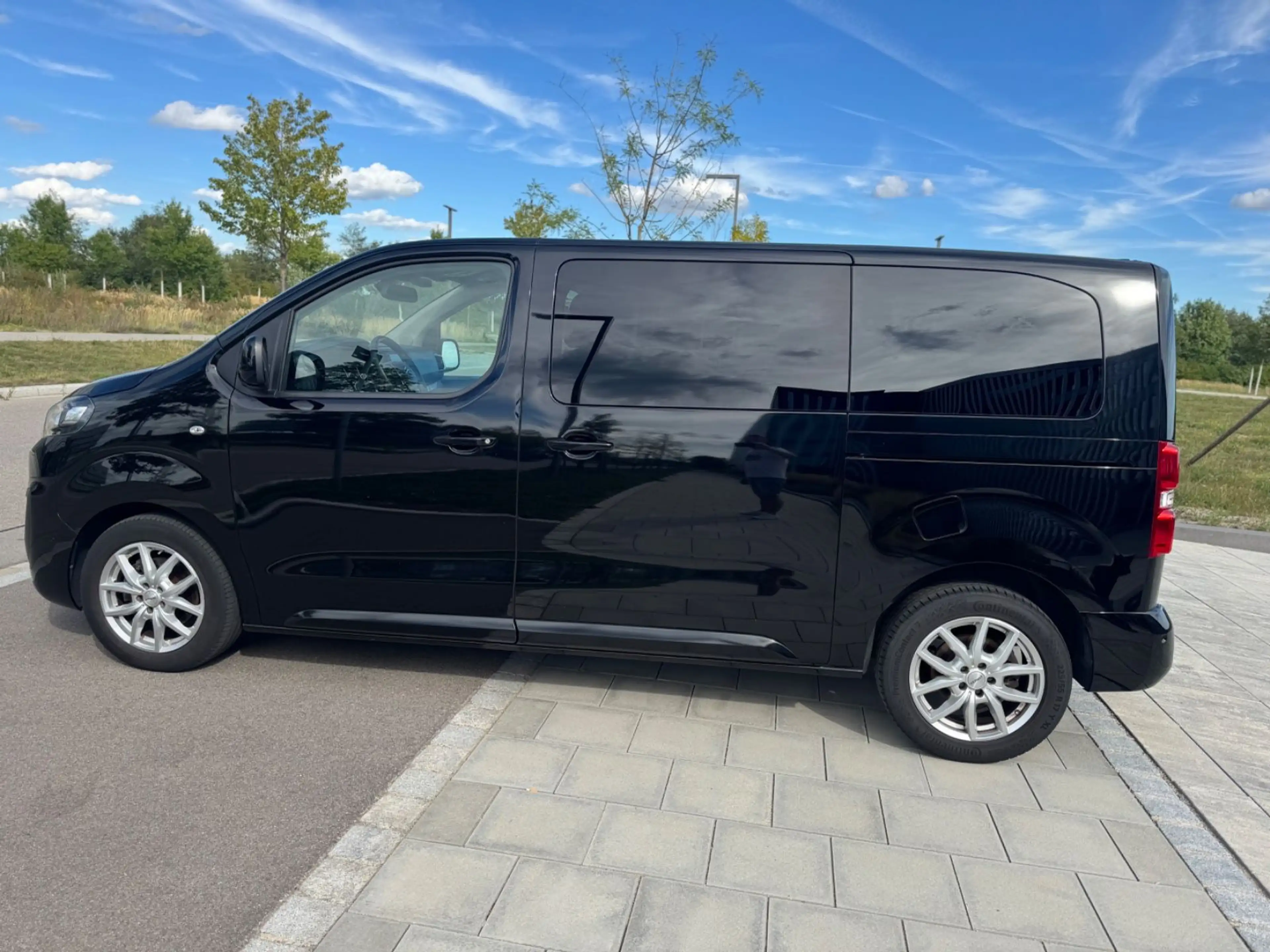 Citroen Spacetourer Spacetourer Feel M — photo 8