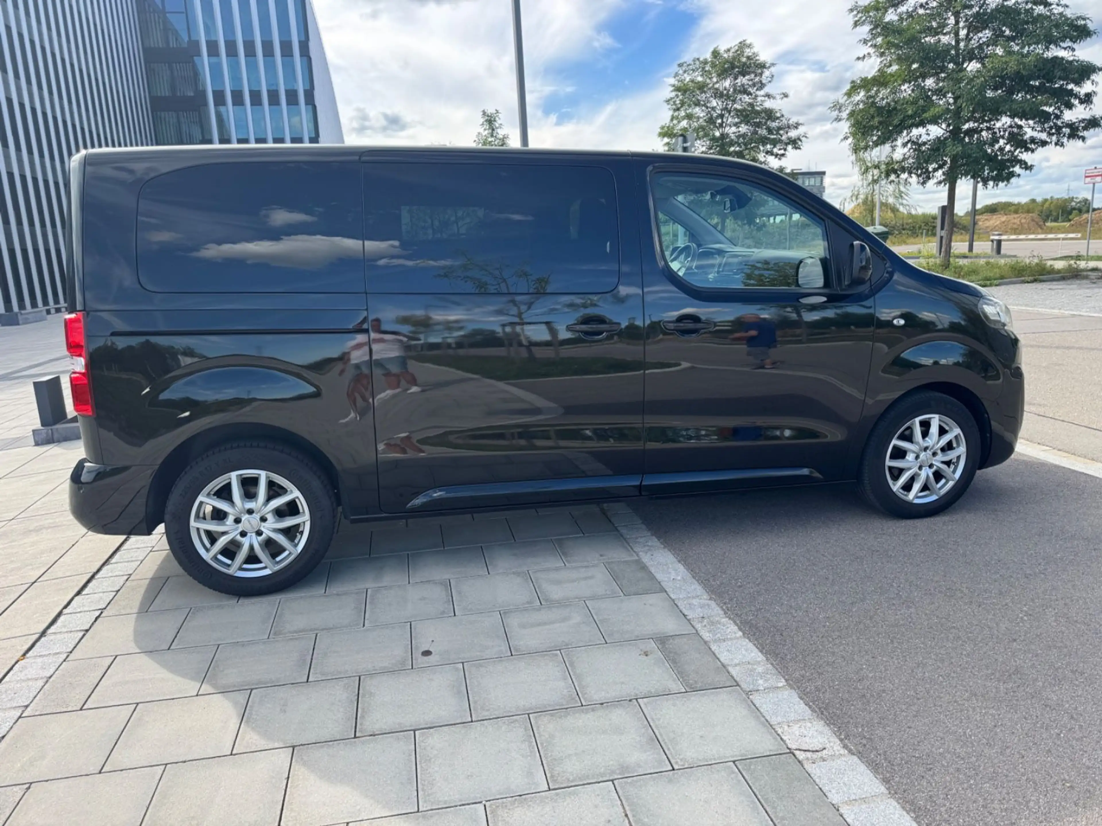 Citroen Spacetourer Spacetourer Feel M — photo 4