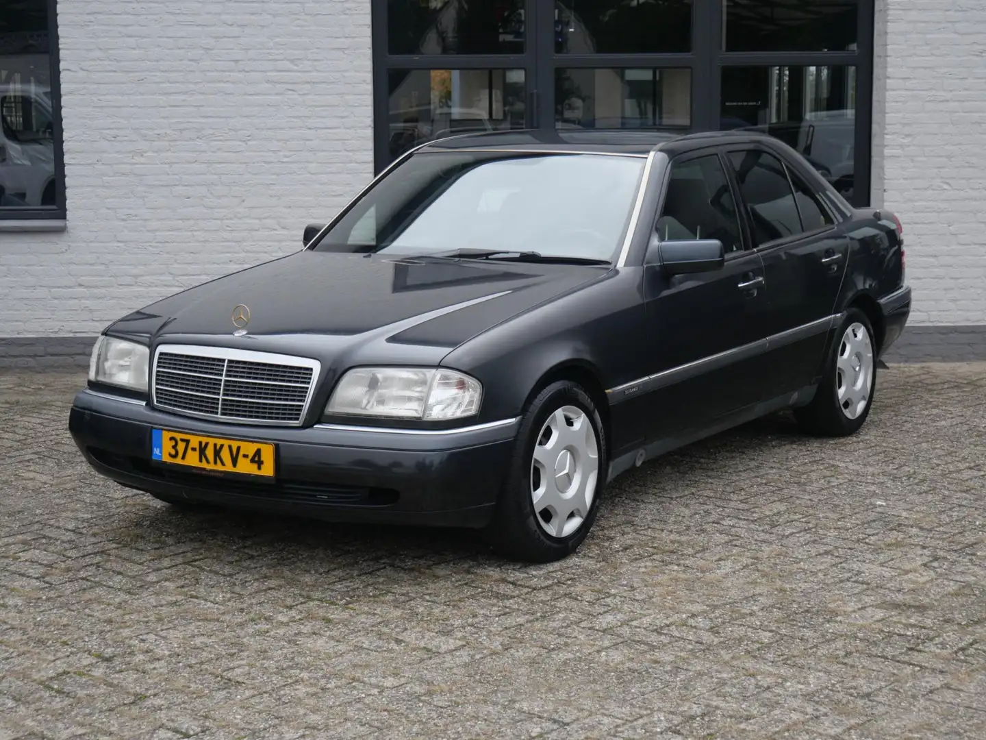 Mercedes-Benz C 280 Elegance Airco Automaat Nieuwe apk Gris - 1
