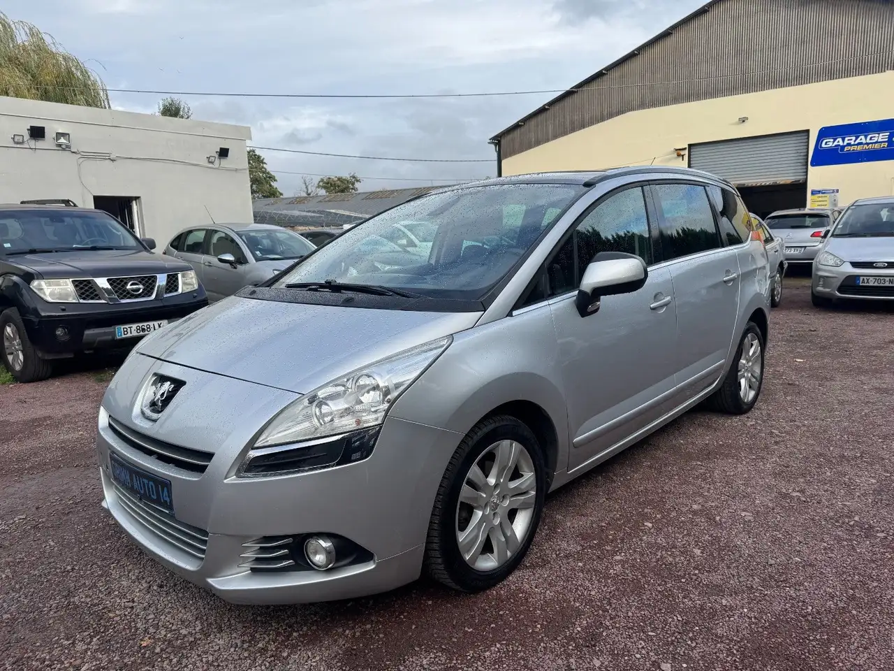 Peugeot 5008