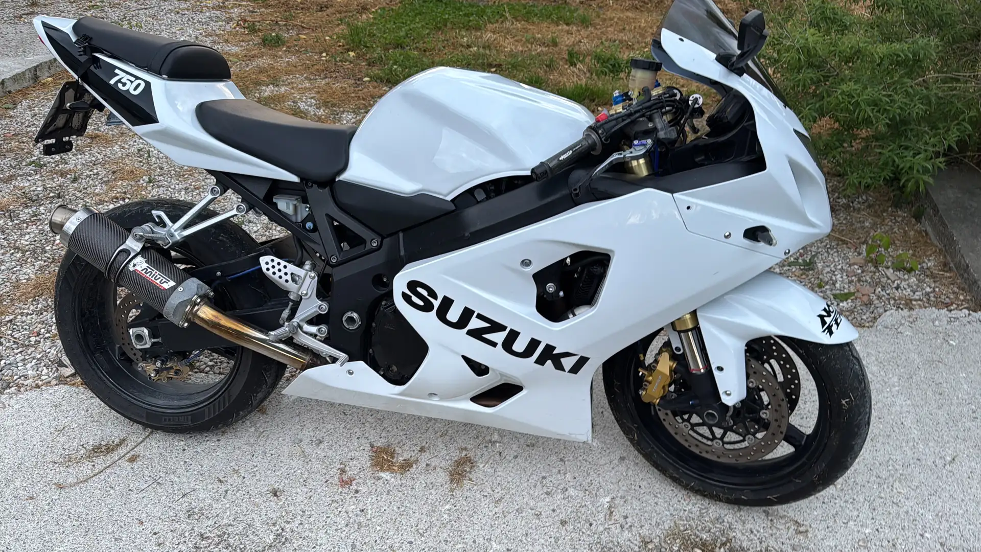 Suzuki GSX-R 750 Bianco - 2