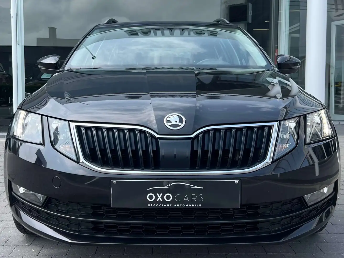 Skoda Octavia 1.5 TSI 130CV / DSG / Essence + CNG / Boite Auto / Noir - 2