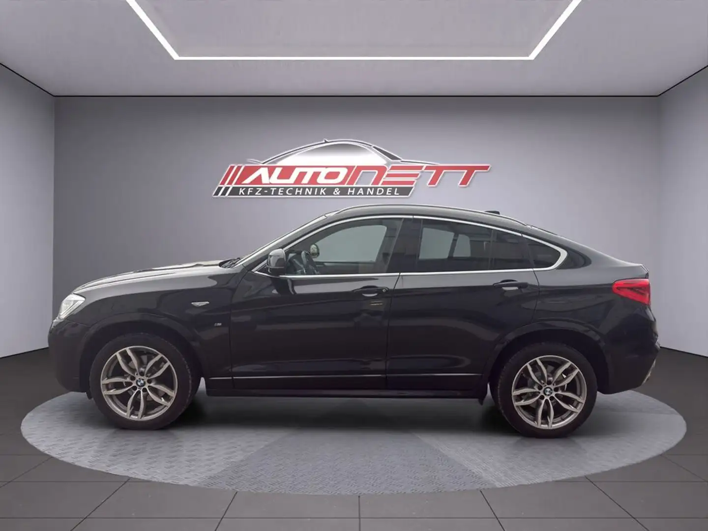 BMW X4 xDrive20d M Sport Schwarz - 2