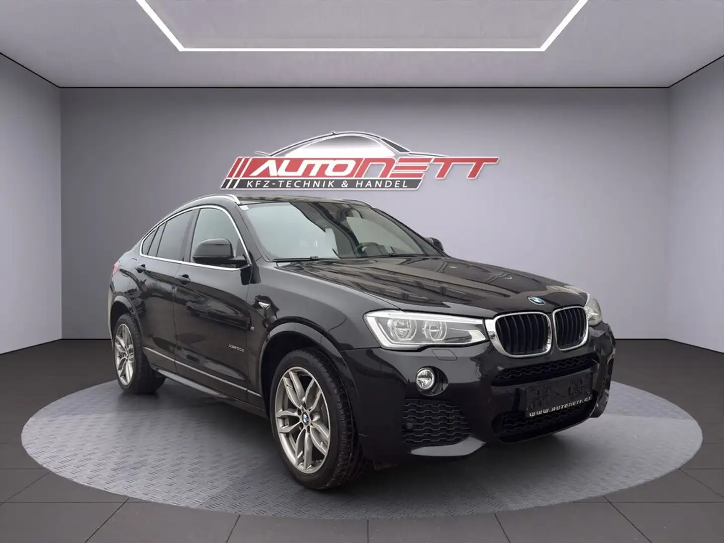 BMW X4 xDrive20d M Sport Schwarz - 1