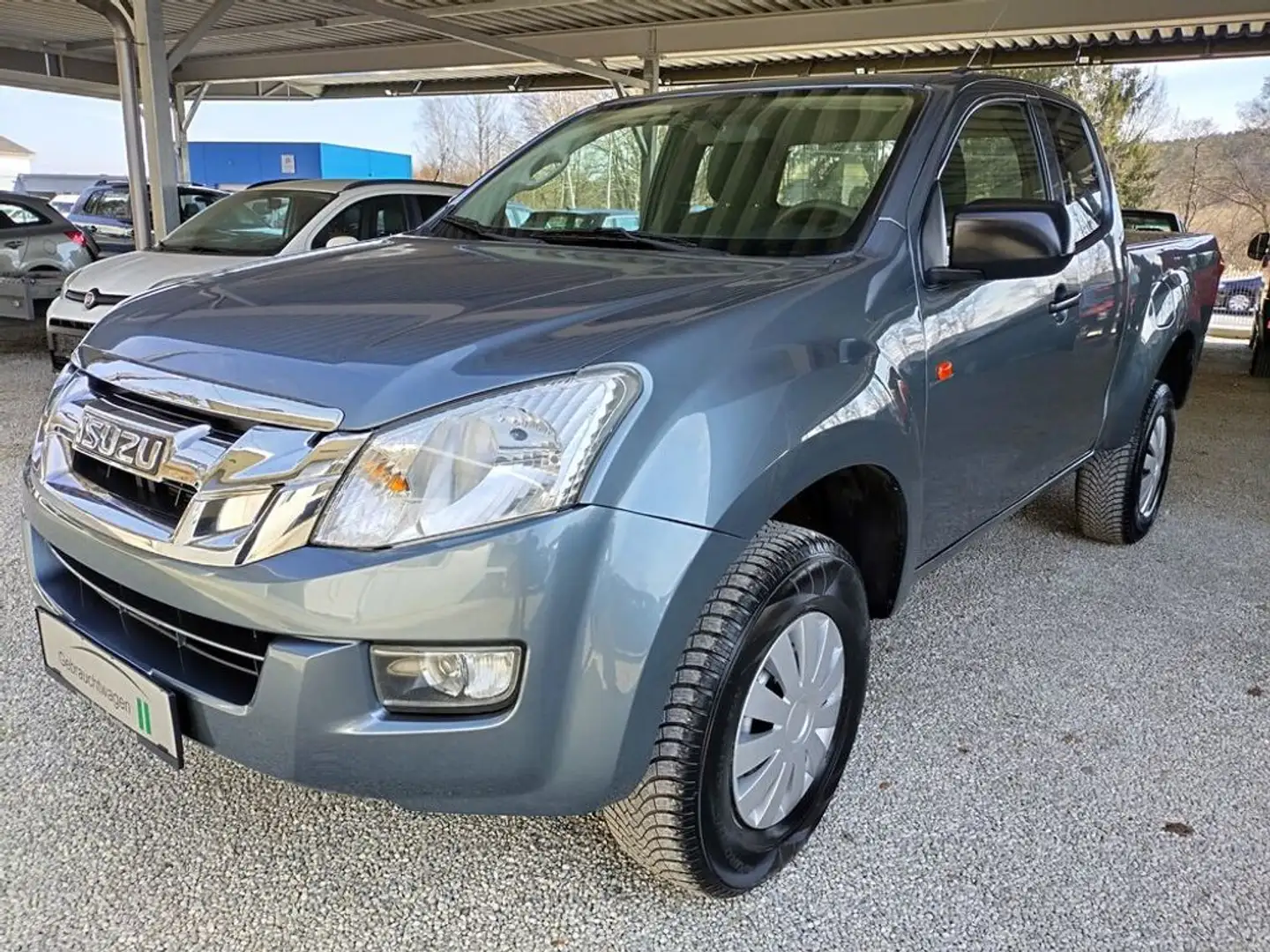 Isuzu D-Max 2.5 4WD 1,5 Kabine !1.Besitz/3000kg AHV! Verde - 1