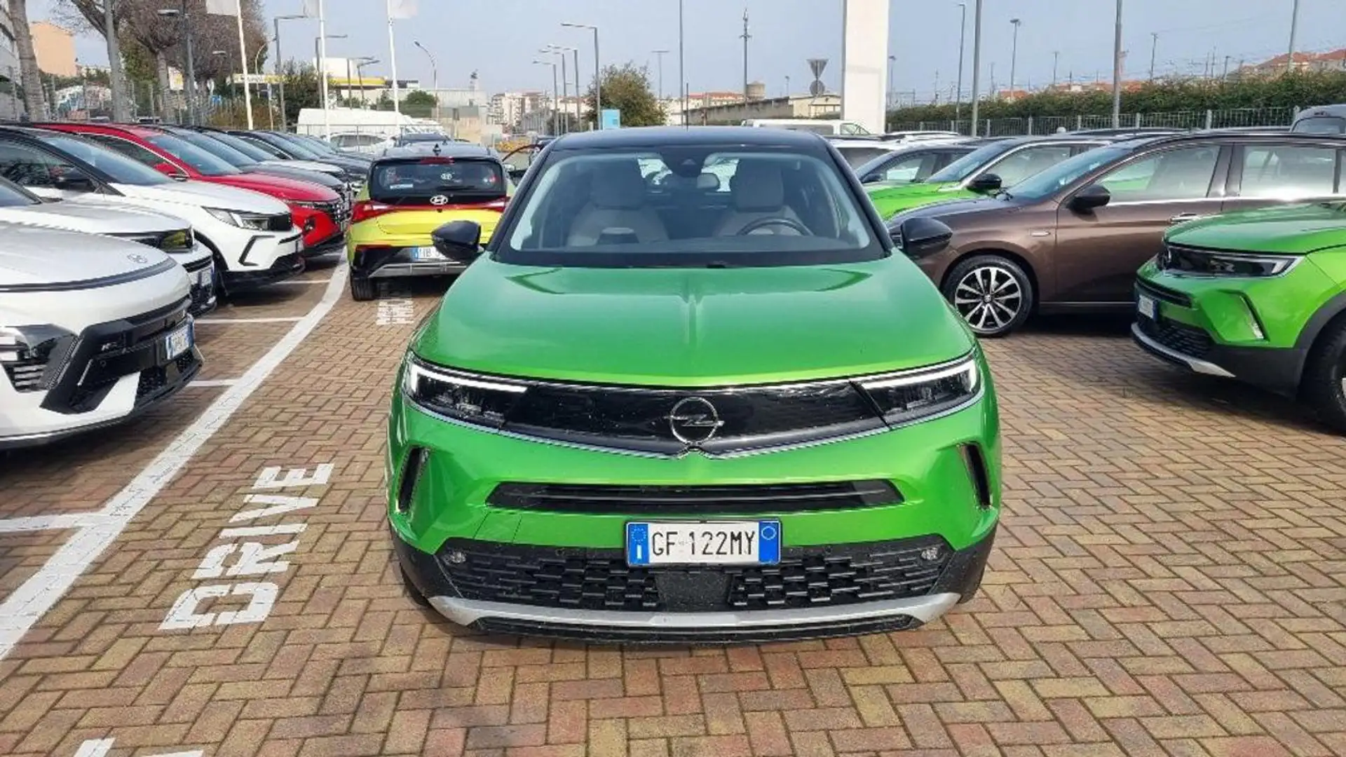 Opel Mokka 1.5 diesel Elegance Grün - 1