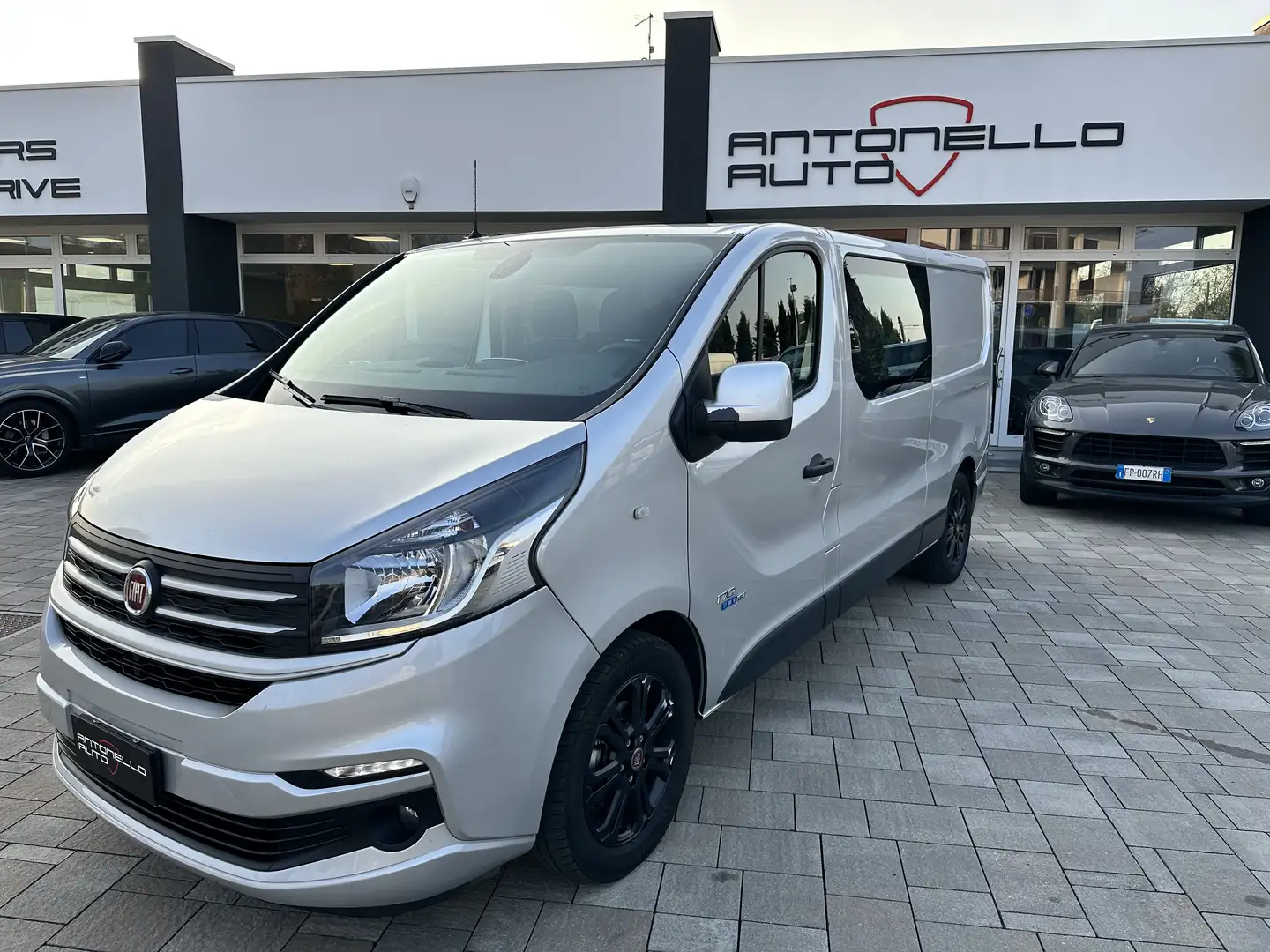 Fiat Talento 2.0 Ecojet 170CV L2 PL-TN 6 POSTI AUTOCARRO Gris - 1