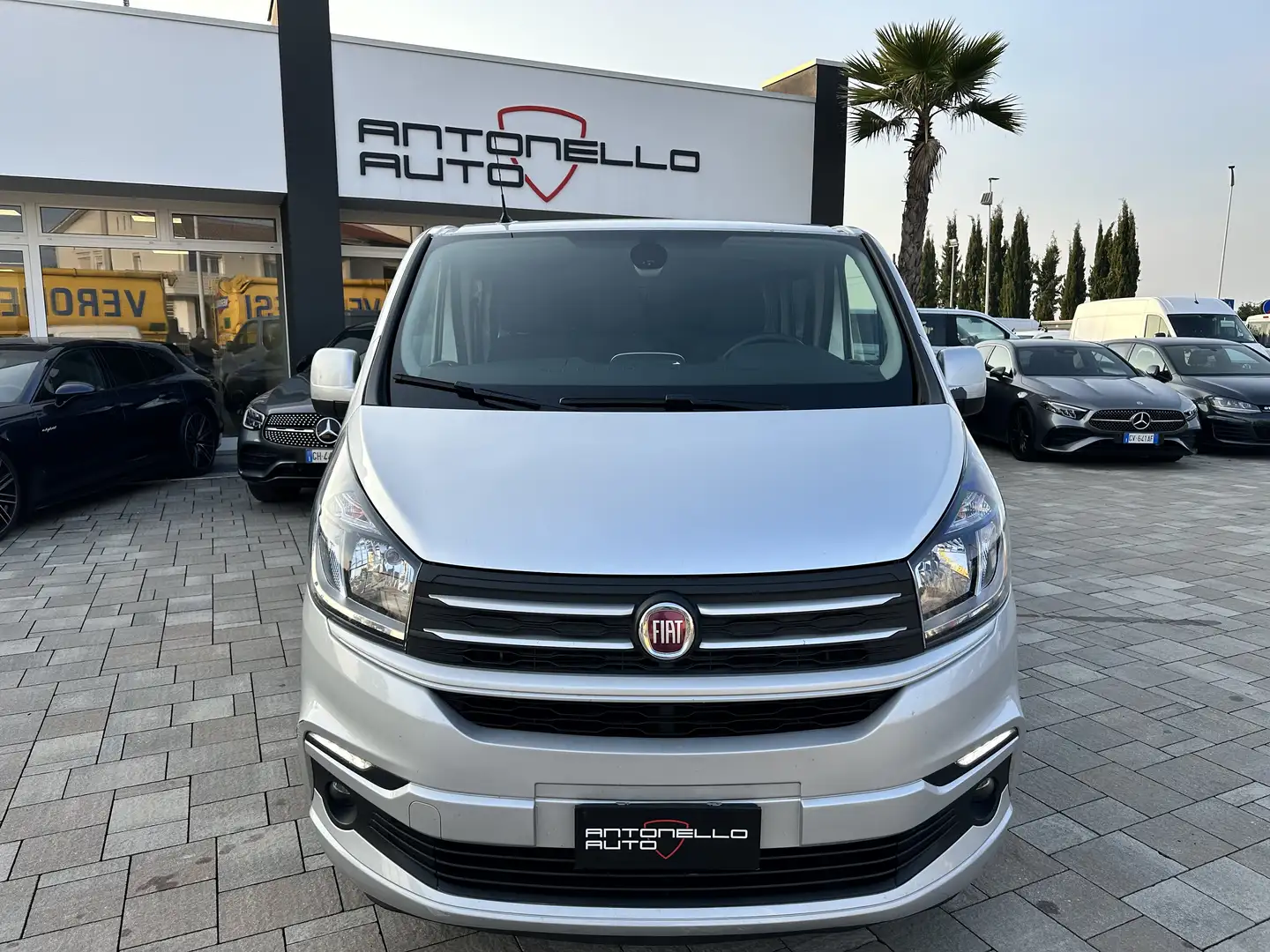 Fiat Talento 2.0 Ecojet 170CV L2 PL-TN 6 POSTI AUTOCARRO Gris - 2