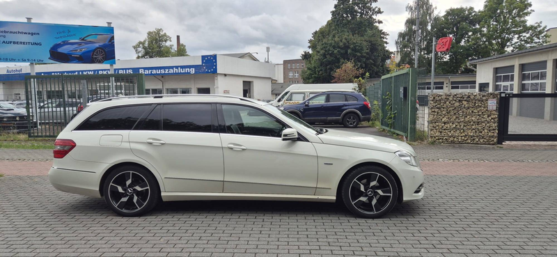 Mercedes-Benz E 220 E 220 CDI BlueEfficiency (212.202) — photo 8